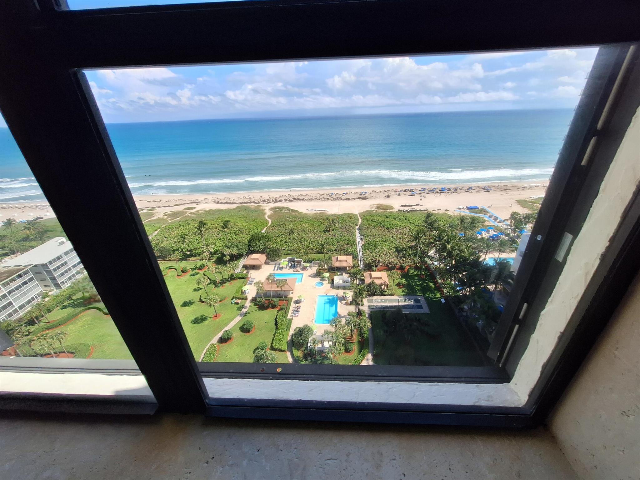 OCEANTREE CONDO - Residential Lease