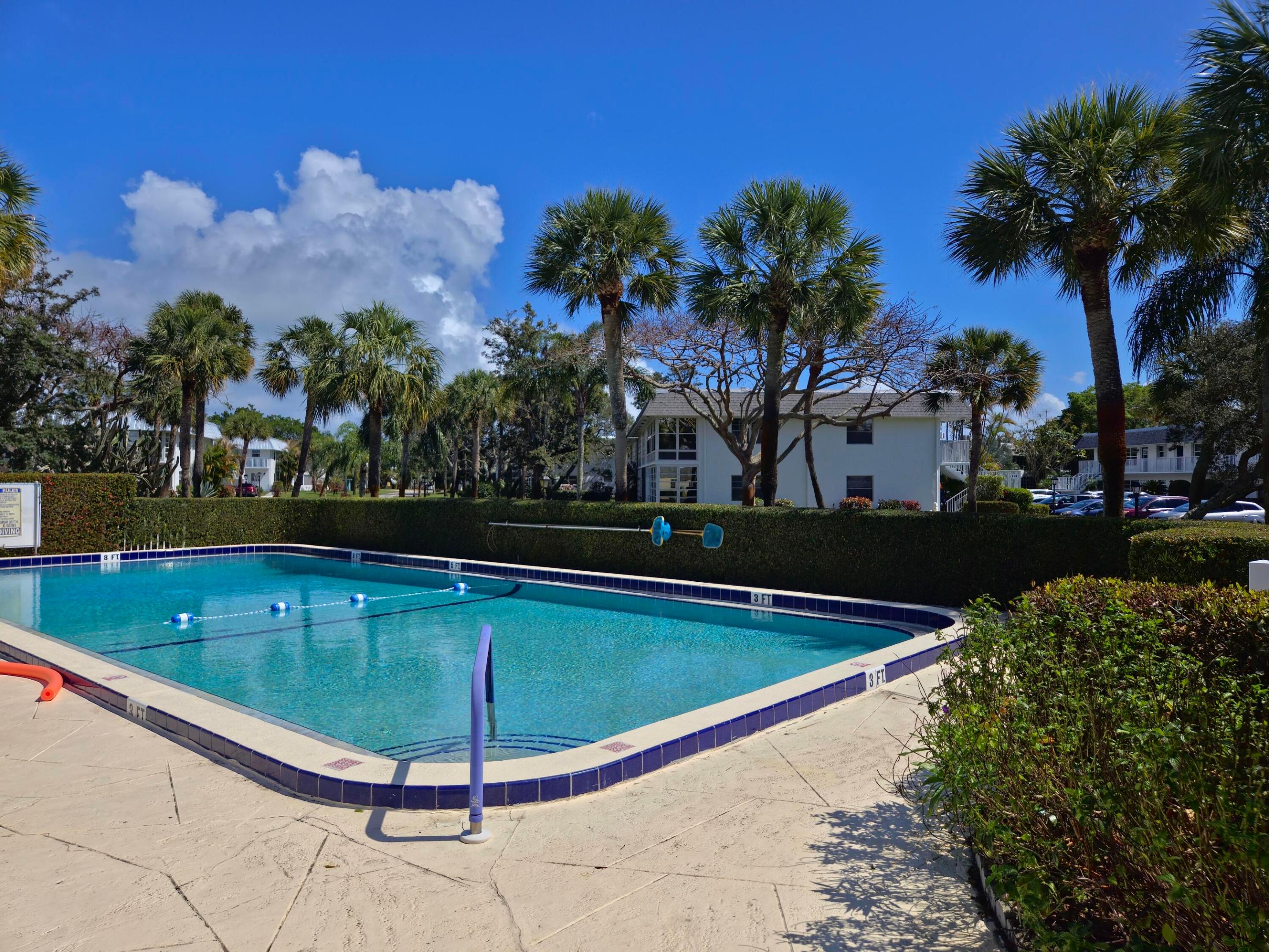 CEDAR POINTE CONDO - Residential