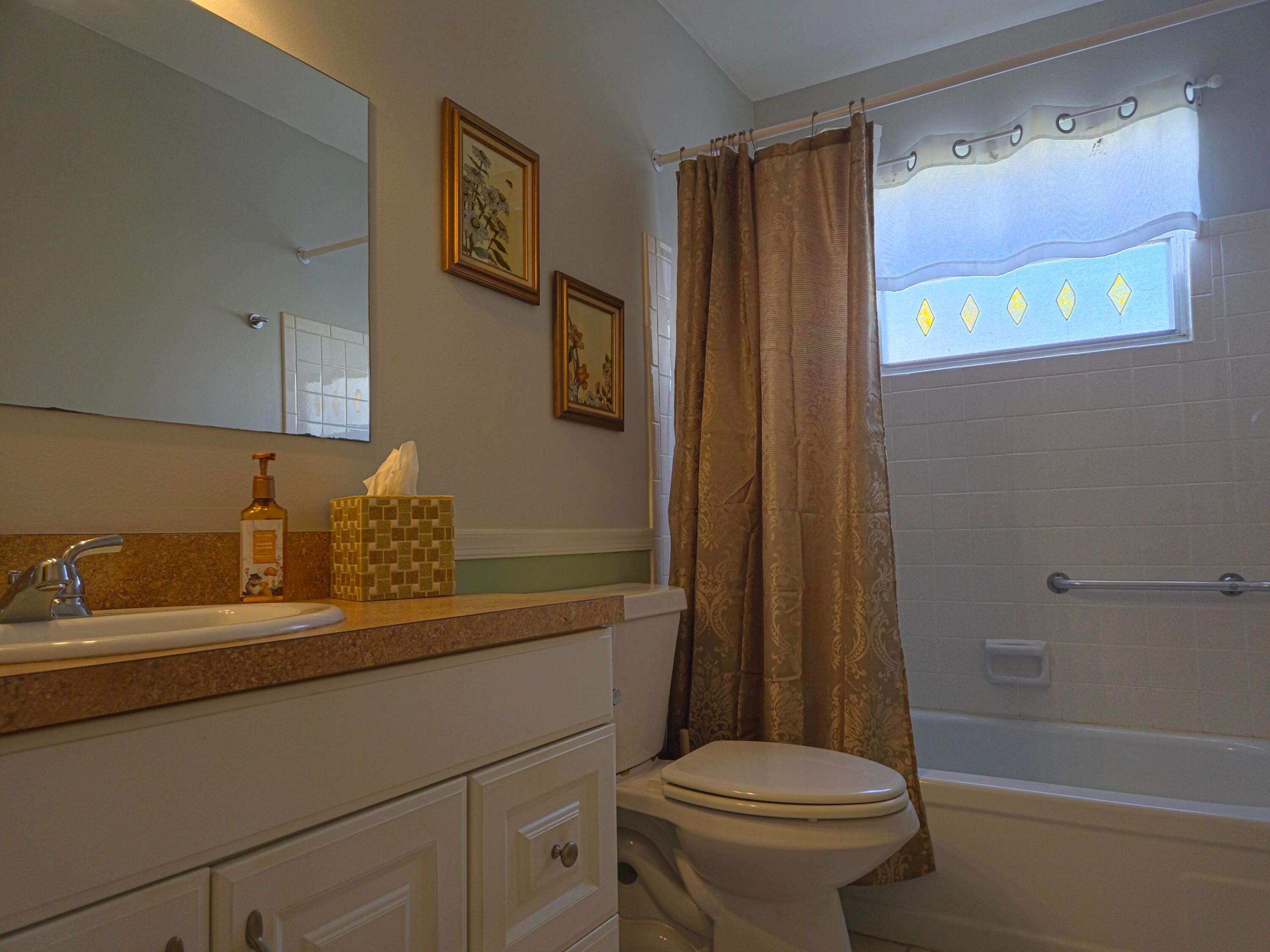 CEDAR POINTE CONDO - Residential