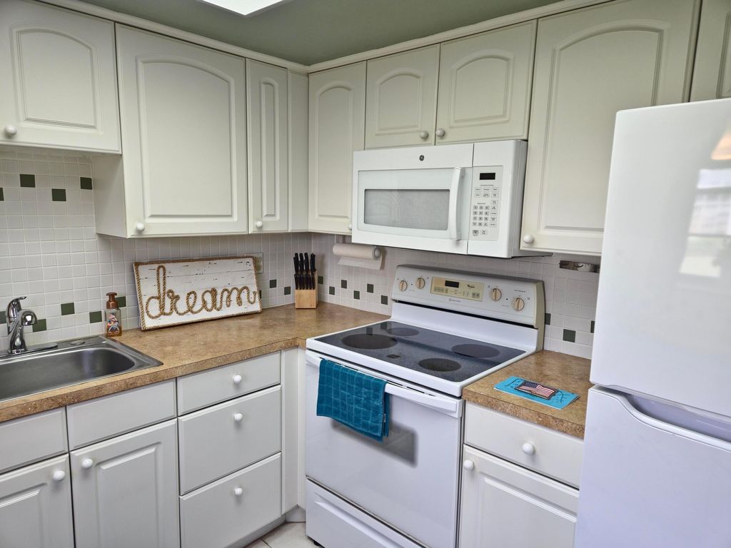 Photo of 2929 SE Ocean Boulevard #116-5, Stuart, FL 34996 (MLS # R11168433)