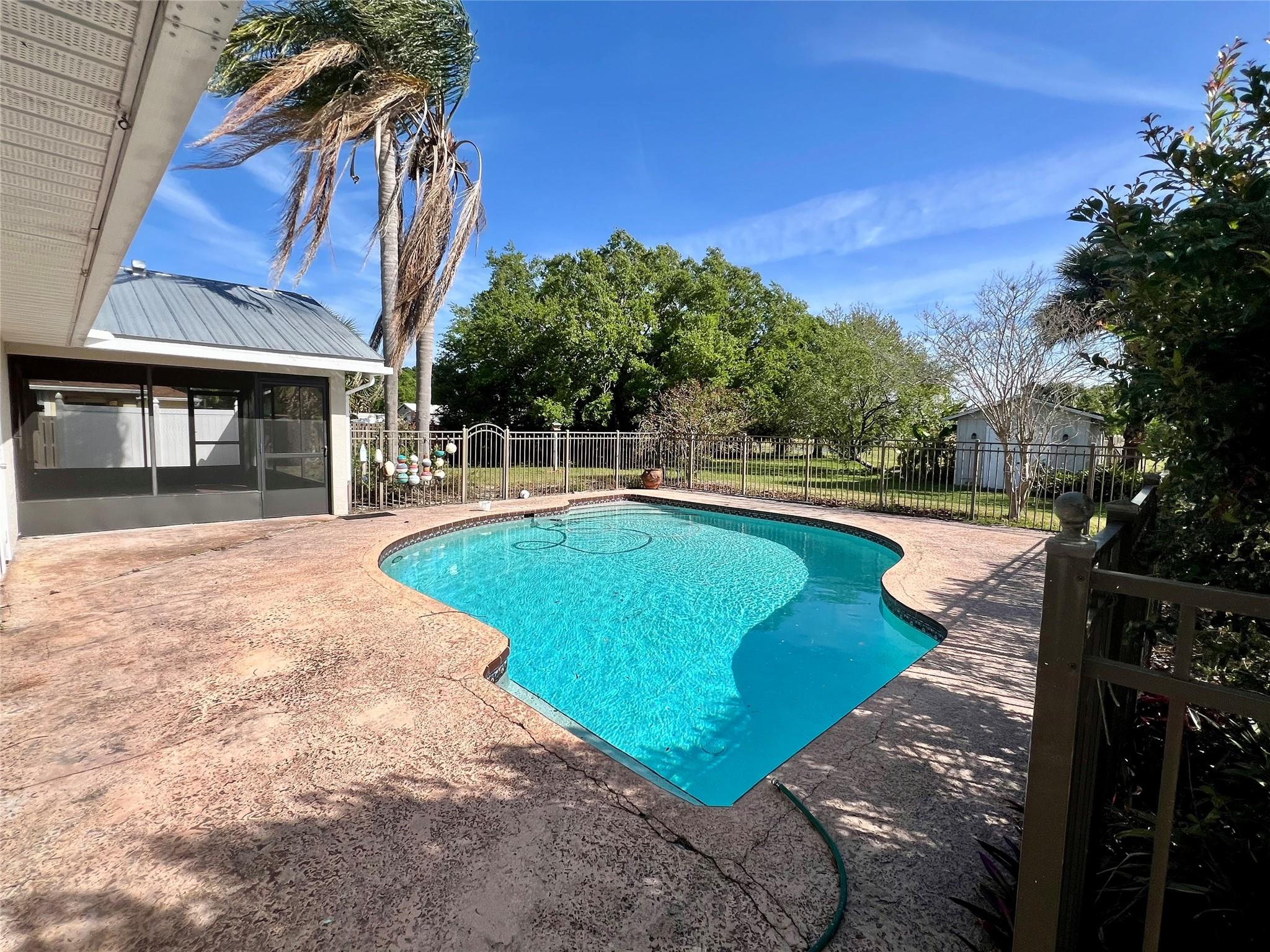 352 SW 85th Ave