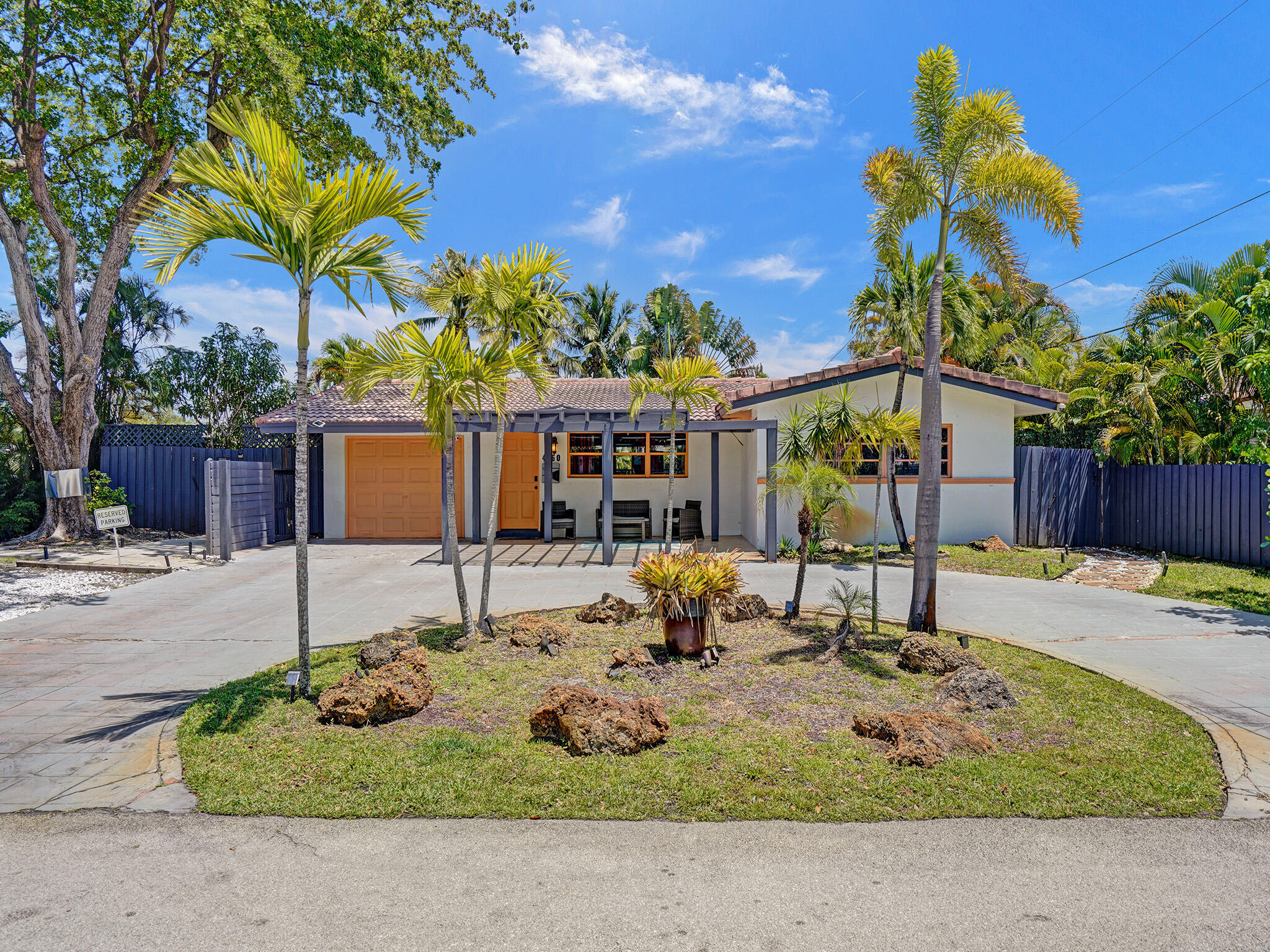 CORAL HEIGHTS SEC ONE - Residential