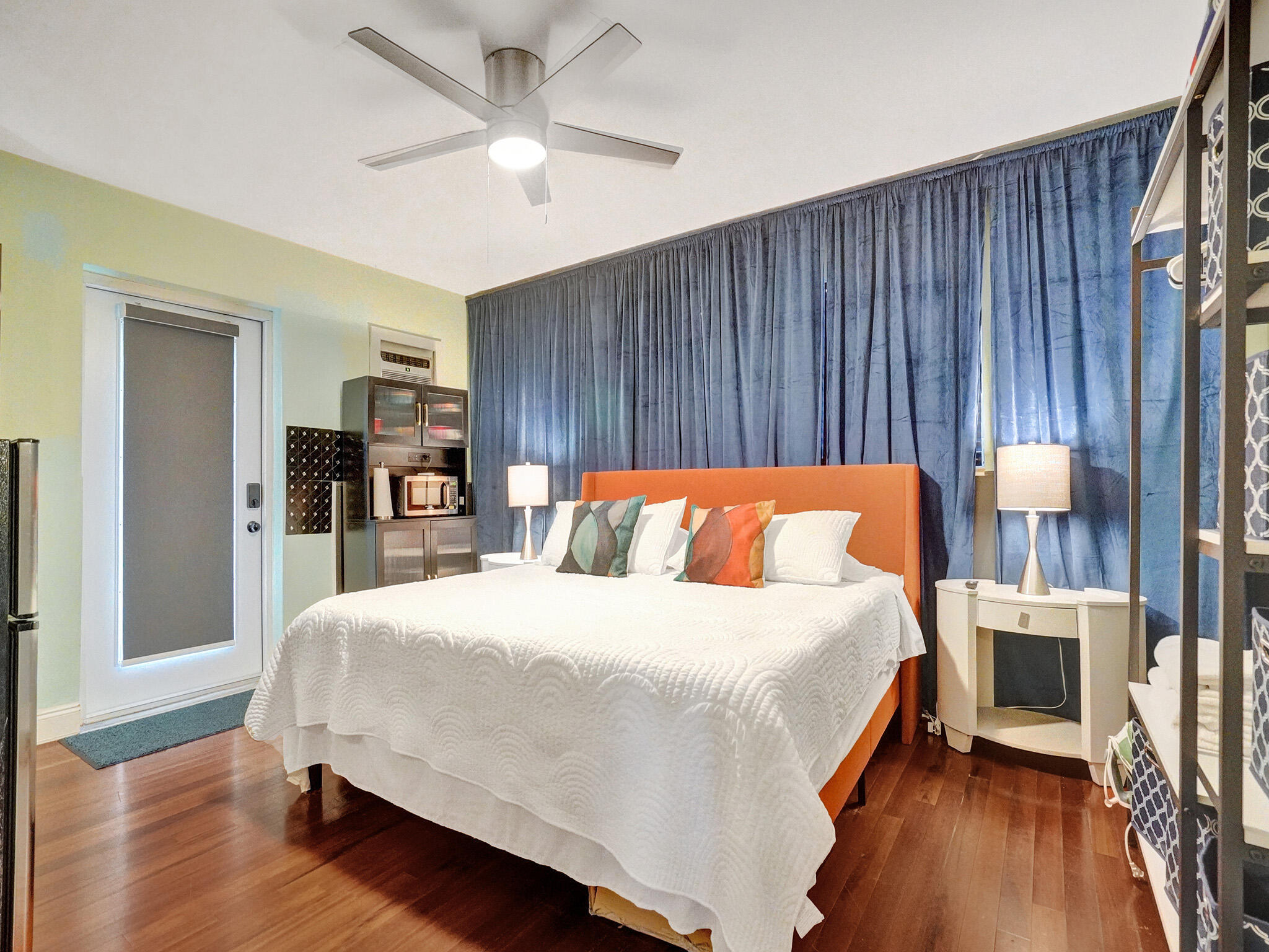 CORAL HEIGHTS SEC ONE - Residential