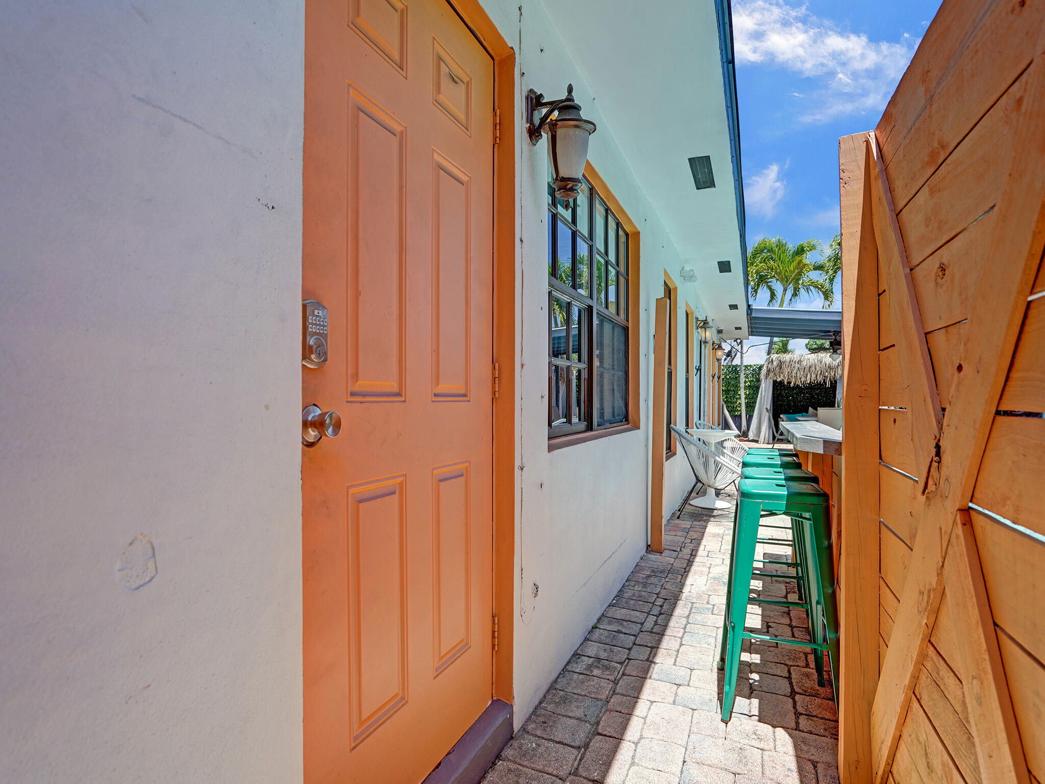 CORAL HEIGHTS SEC ONE - Residential