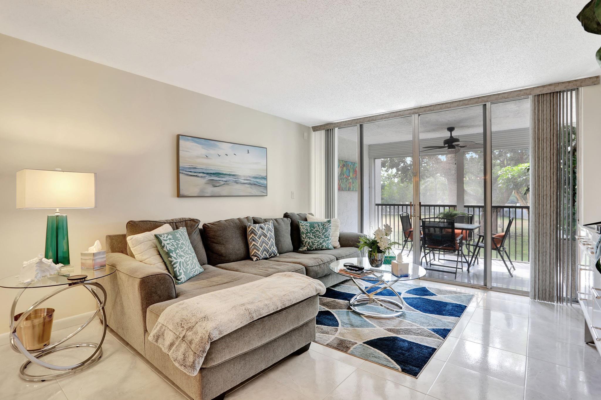 3910 Inverrary Blvd 207B