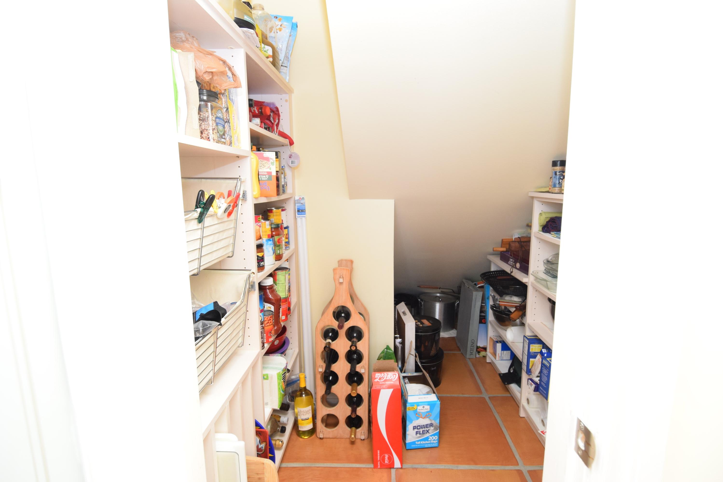 YACHT CLUB BEACH - Residential