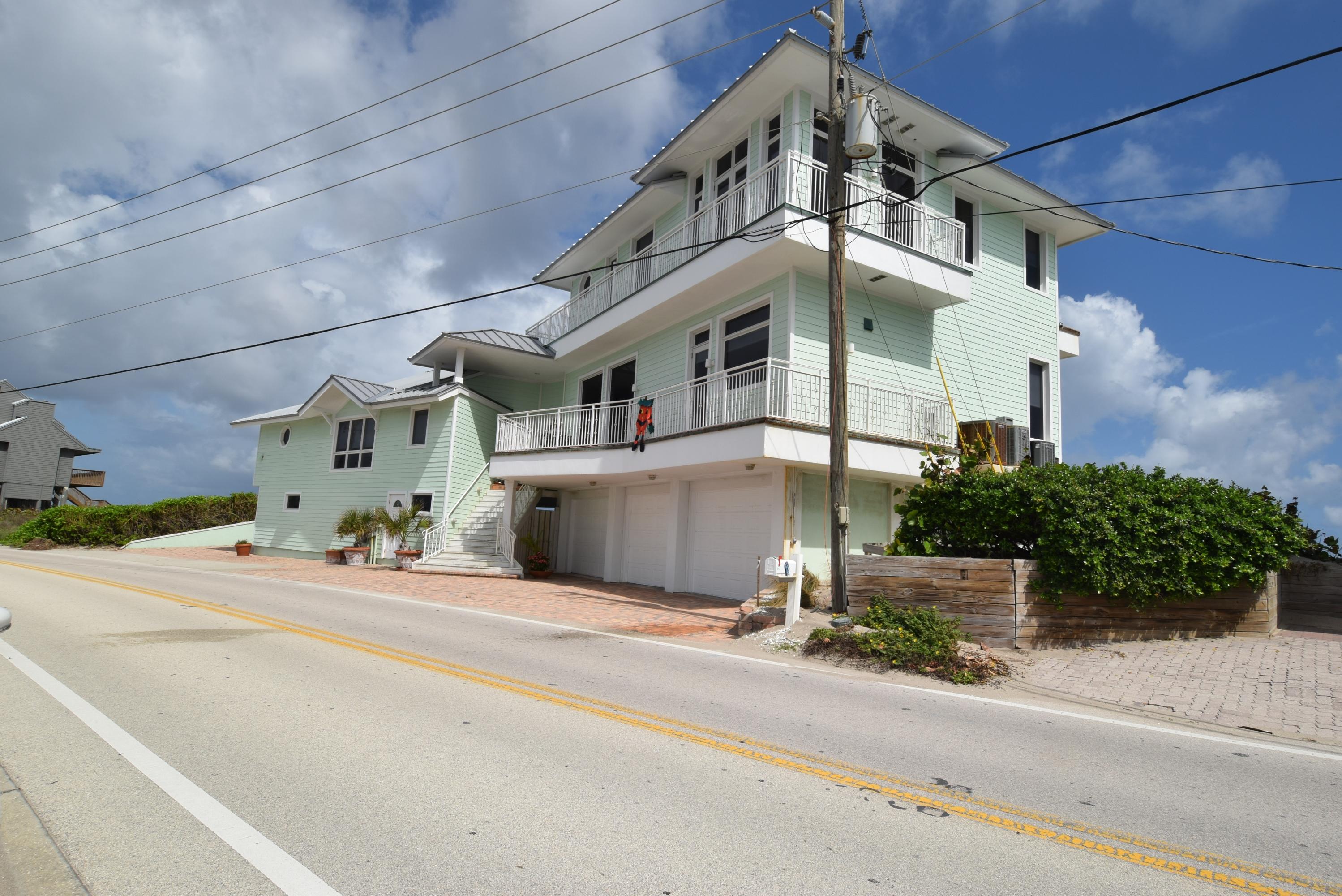 YACHT CLUB BEACH - Residential
