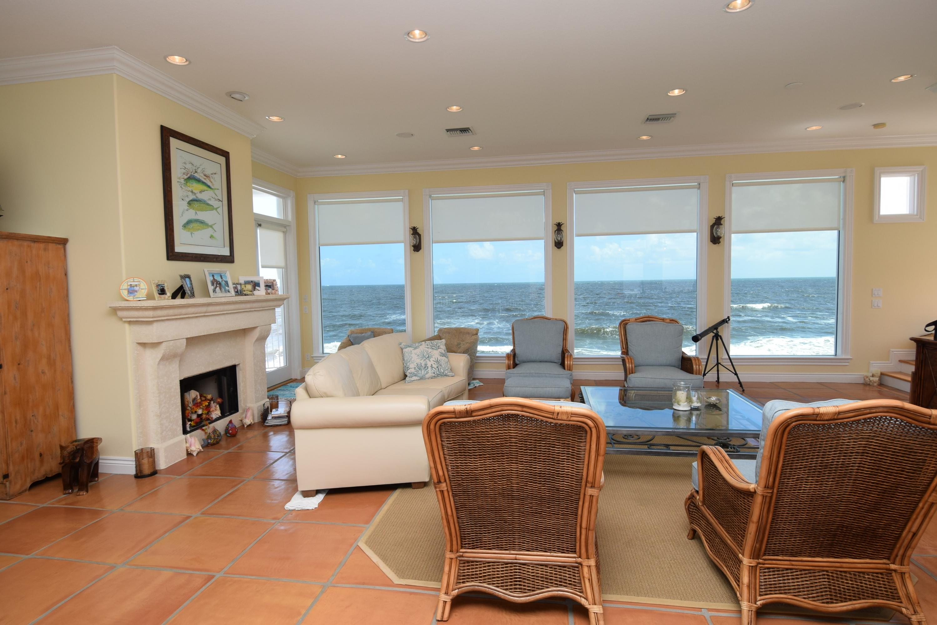 YACHT CLUB BEACH - Residential