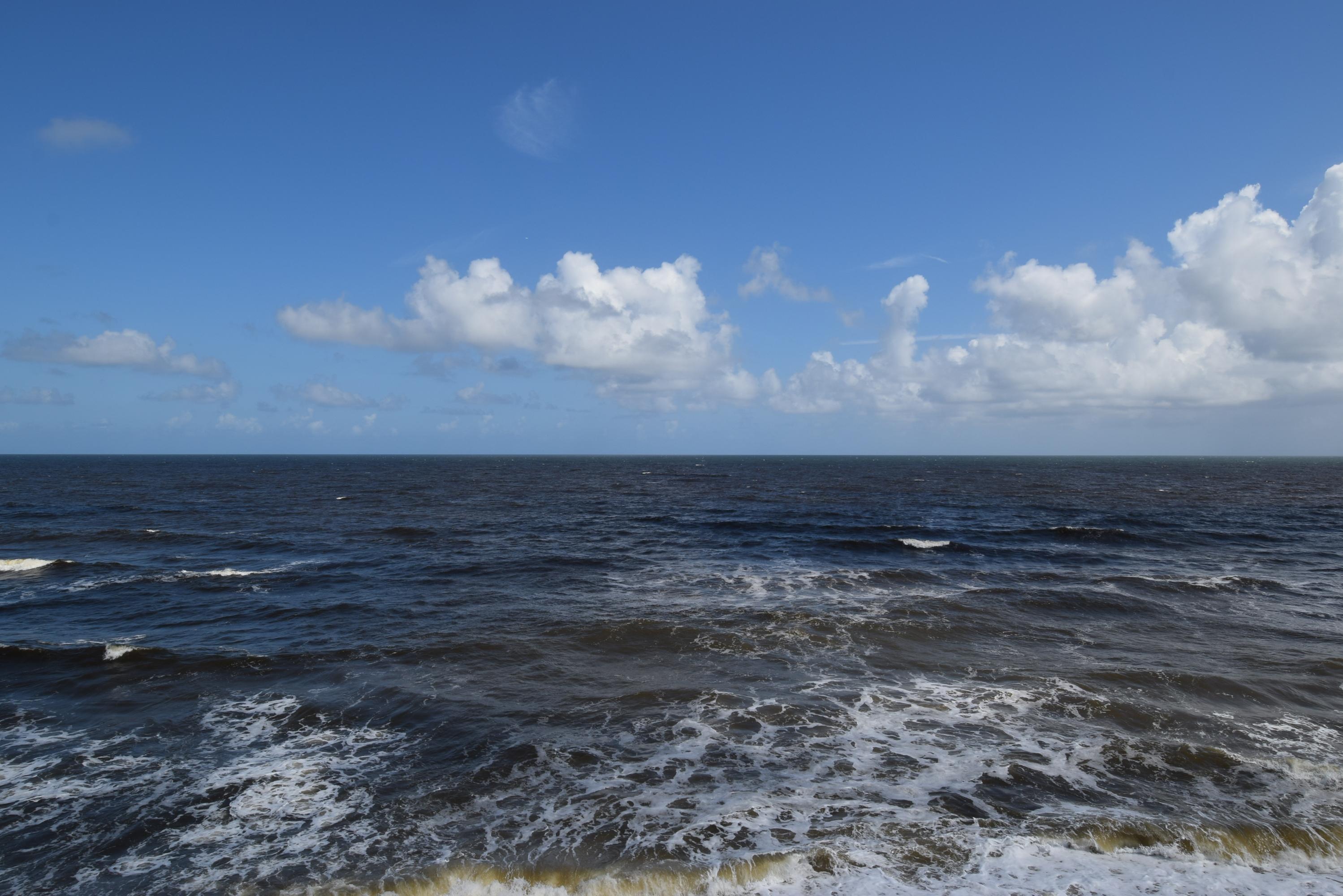 YACHT CLUB BEACH - Residential