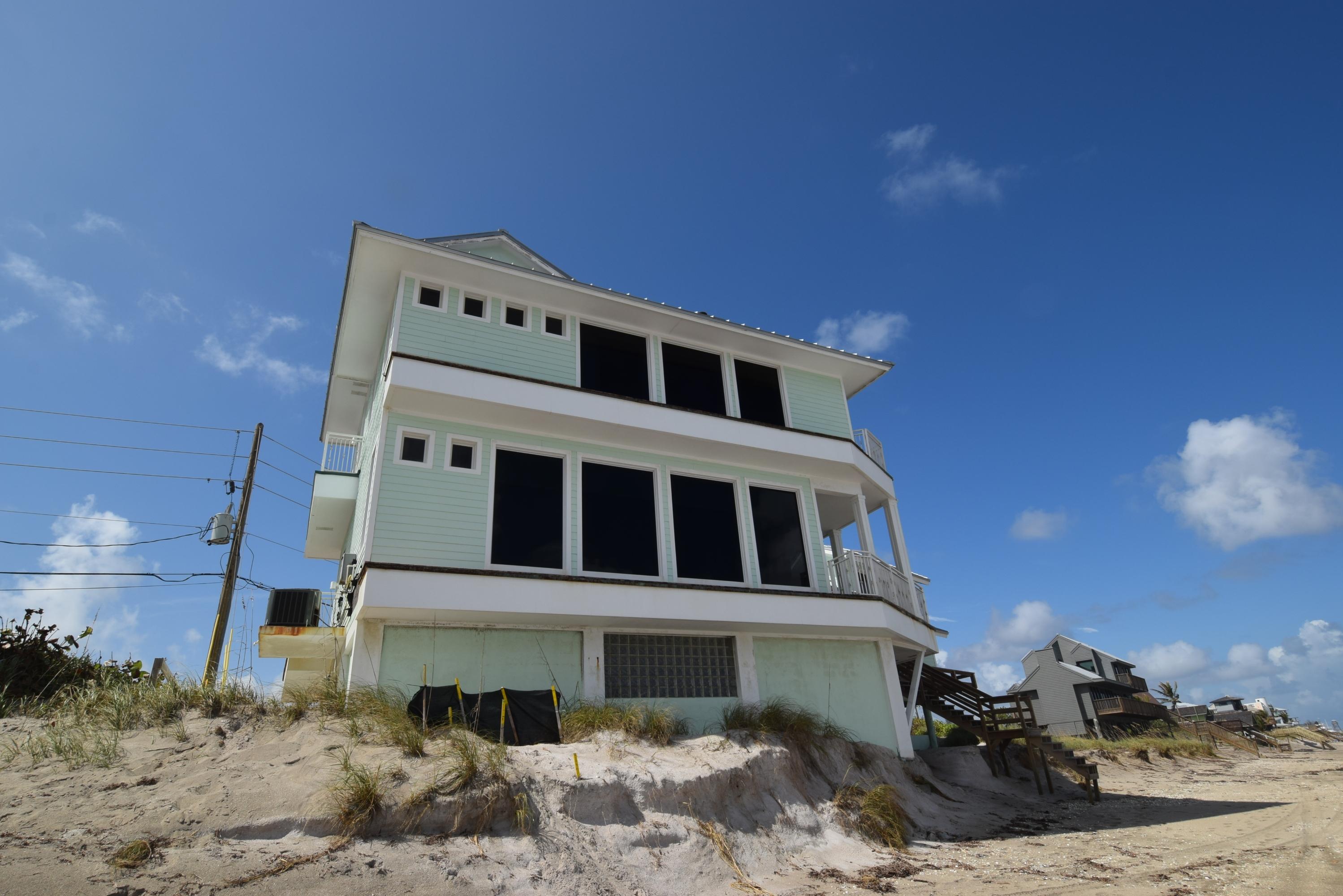 YACHT CLUB BEACH - Residential