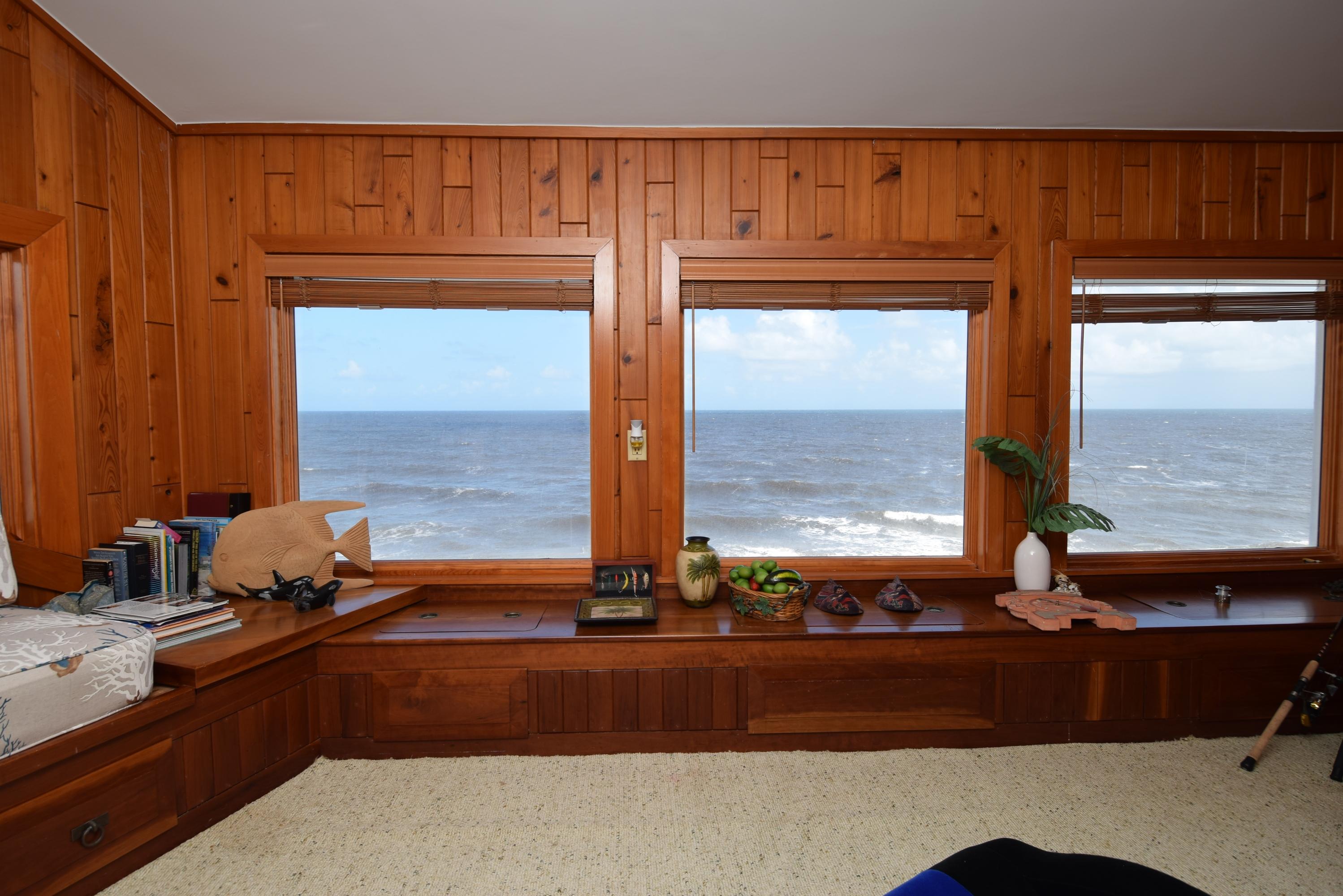 YACHT CLUB BEACH - Residential