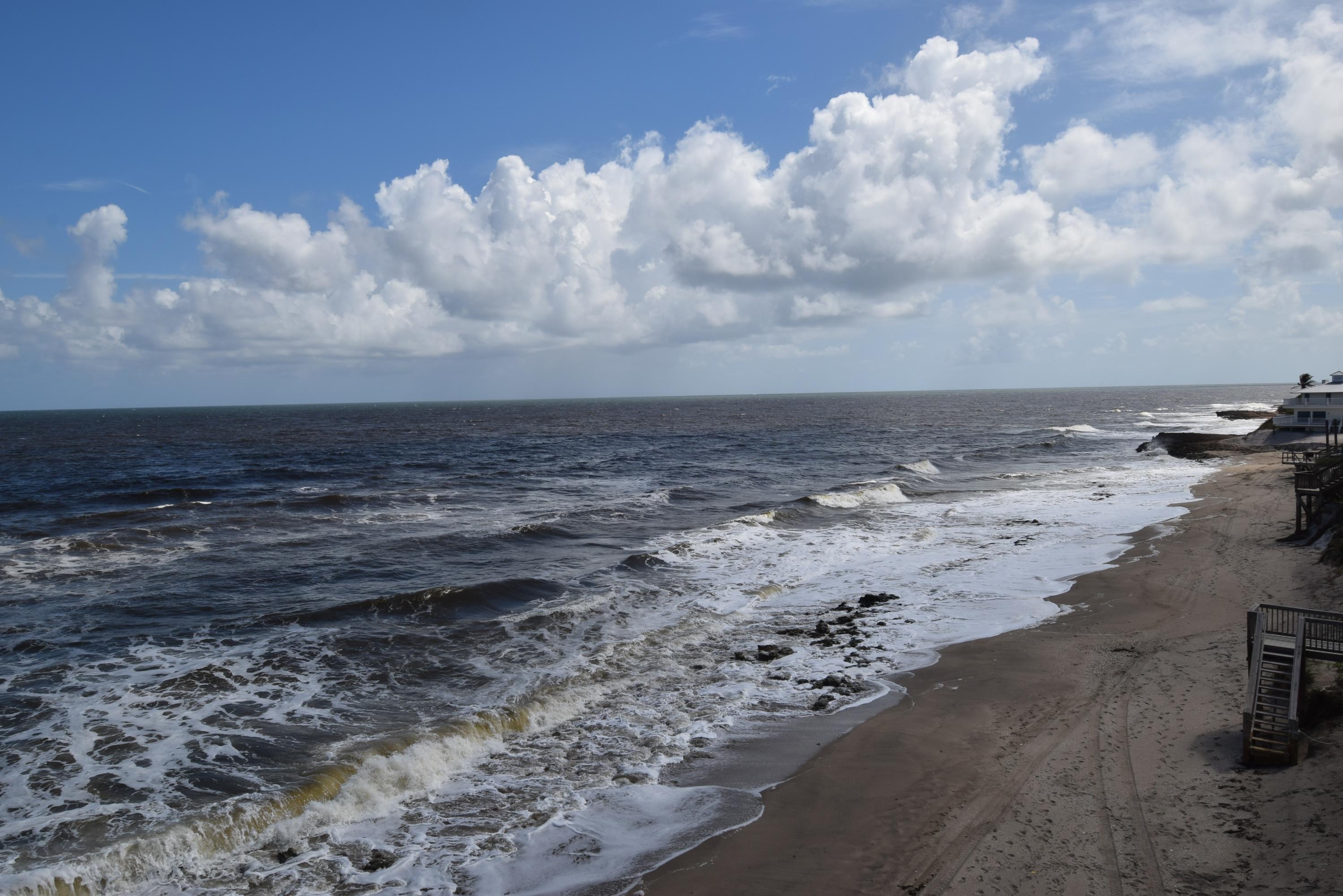 YACHT CLUB BEACH - Residential