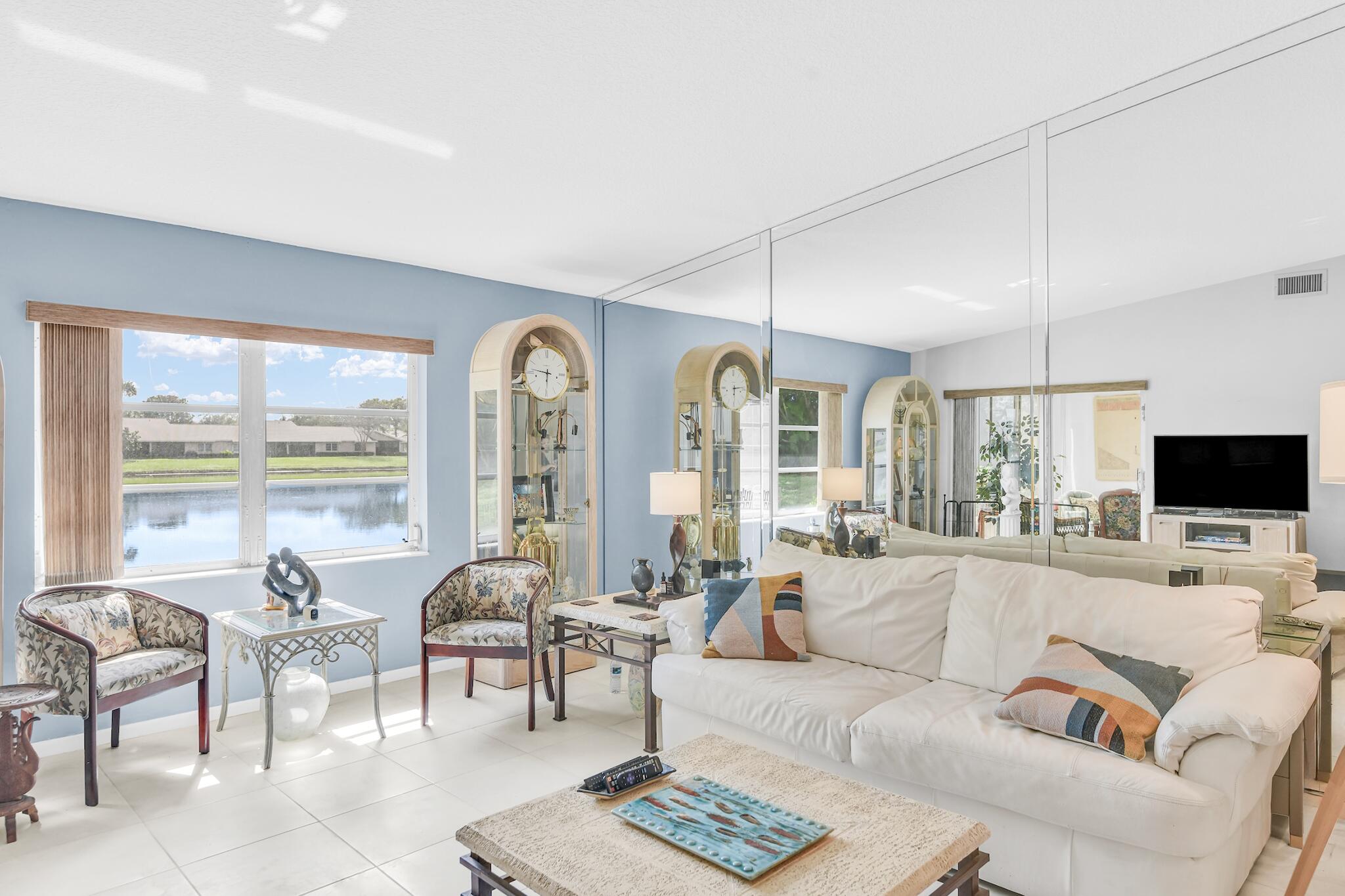 WHISPER WALK SEC C CONDO - Residential