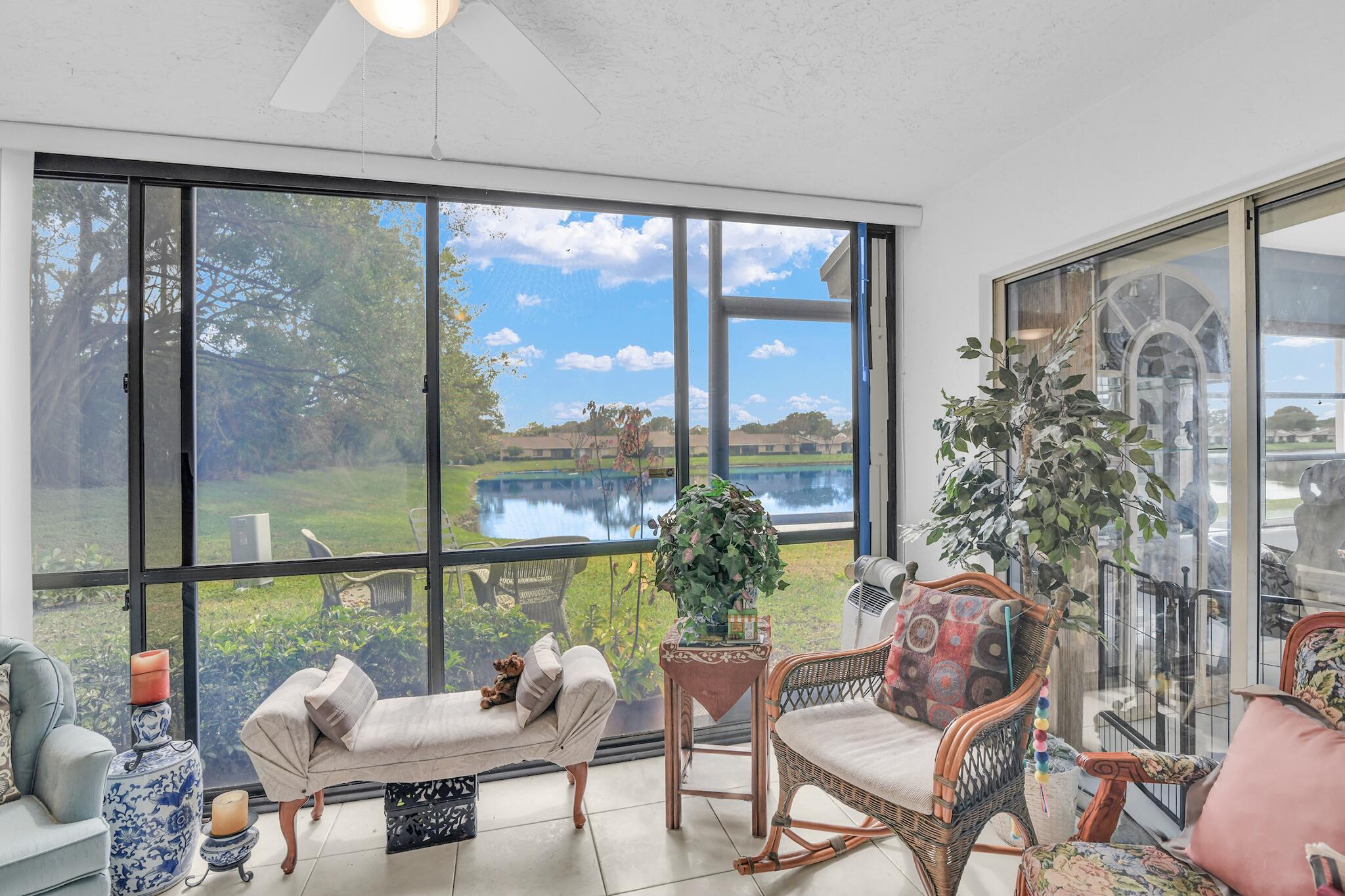 WHISPER WALK SEC C CONDO - Residential