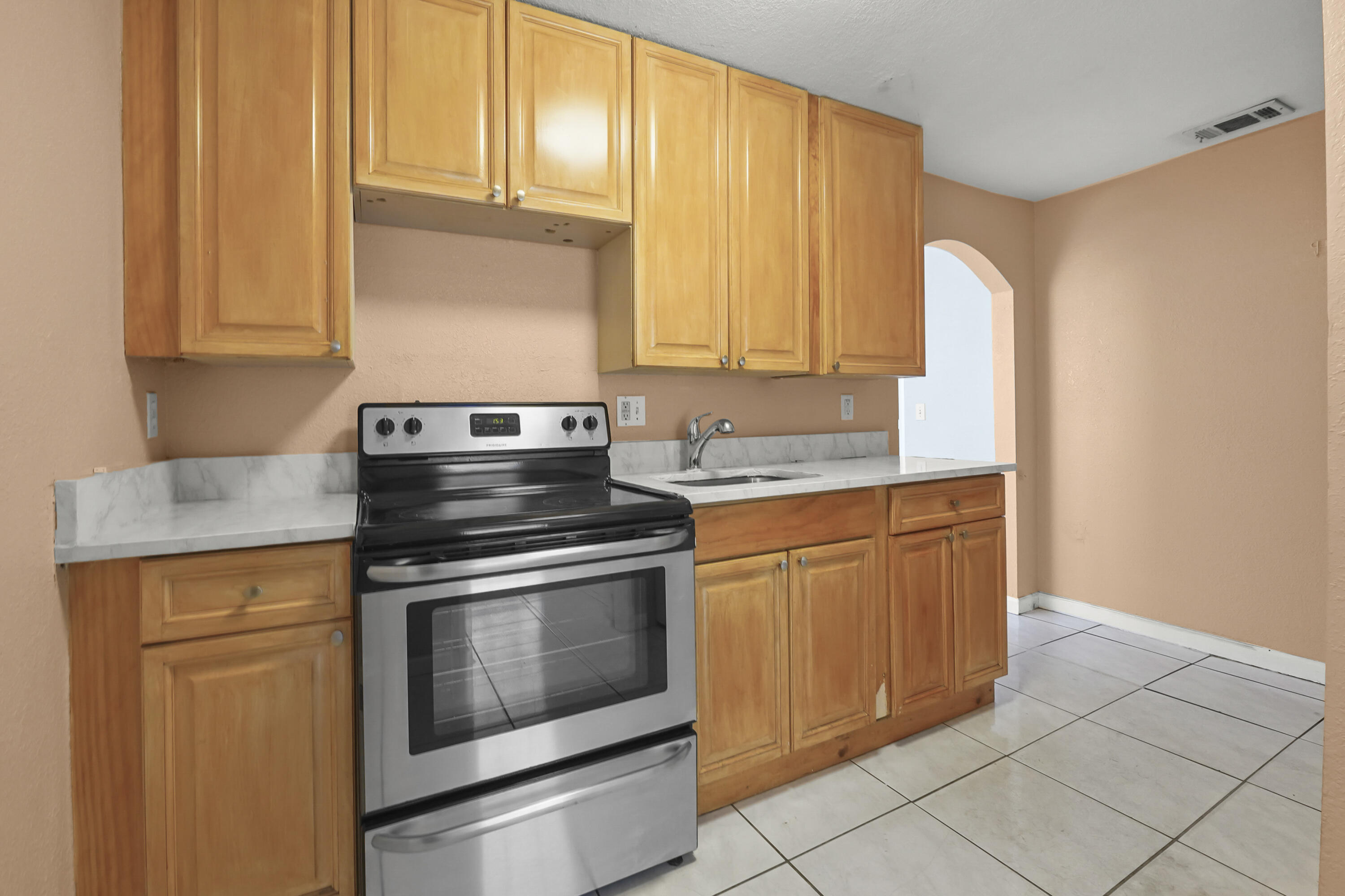 WASHINGTON HEIGHTS - Residential Lease
