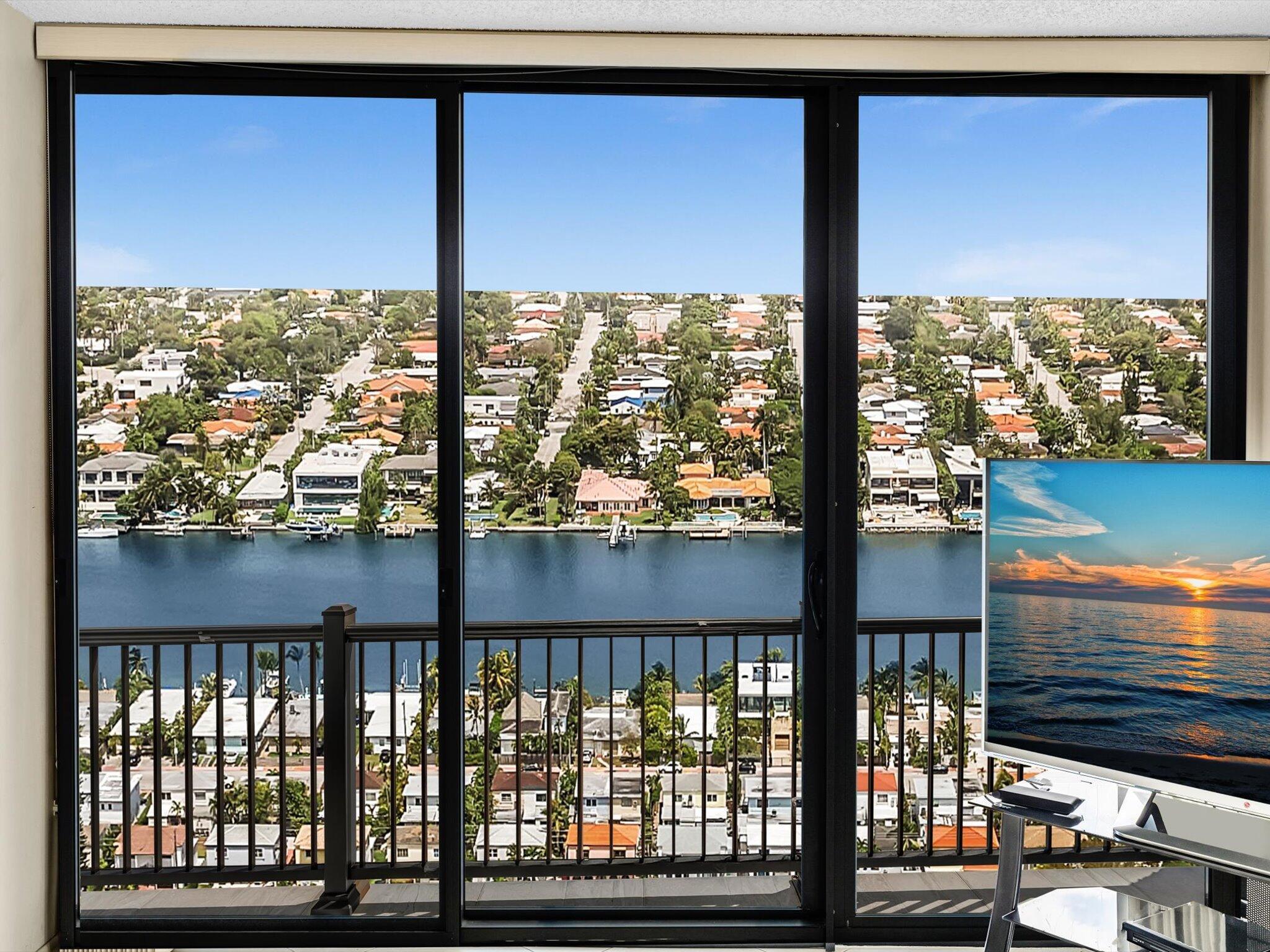 BRAEMAR ISLE CONDO - Residential