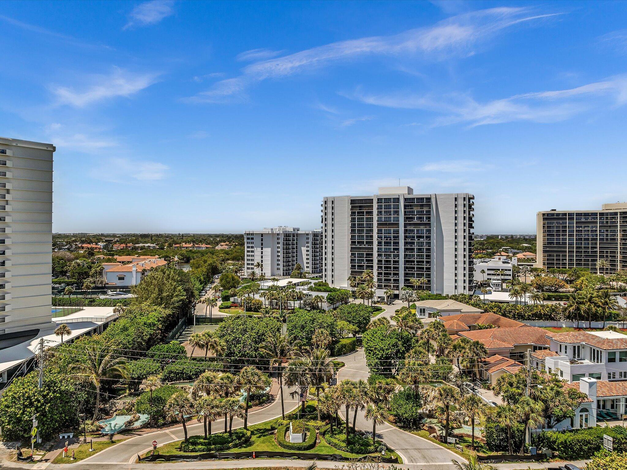 BRAEMAR ISLE CONDO - Residential