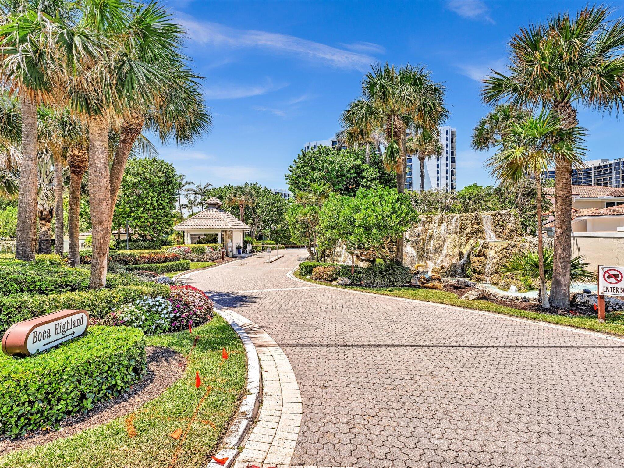 BRAEMAR ISLE CONDO - Residential