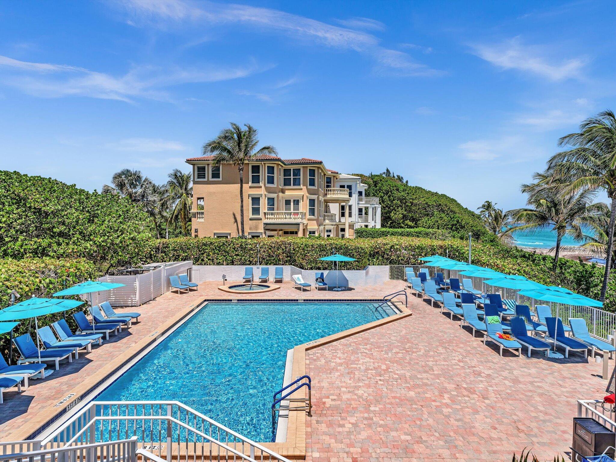 BRAEMAR ISLE CONDO - Residential