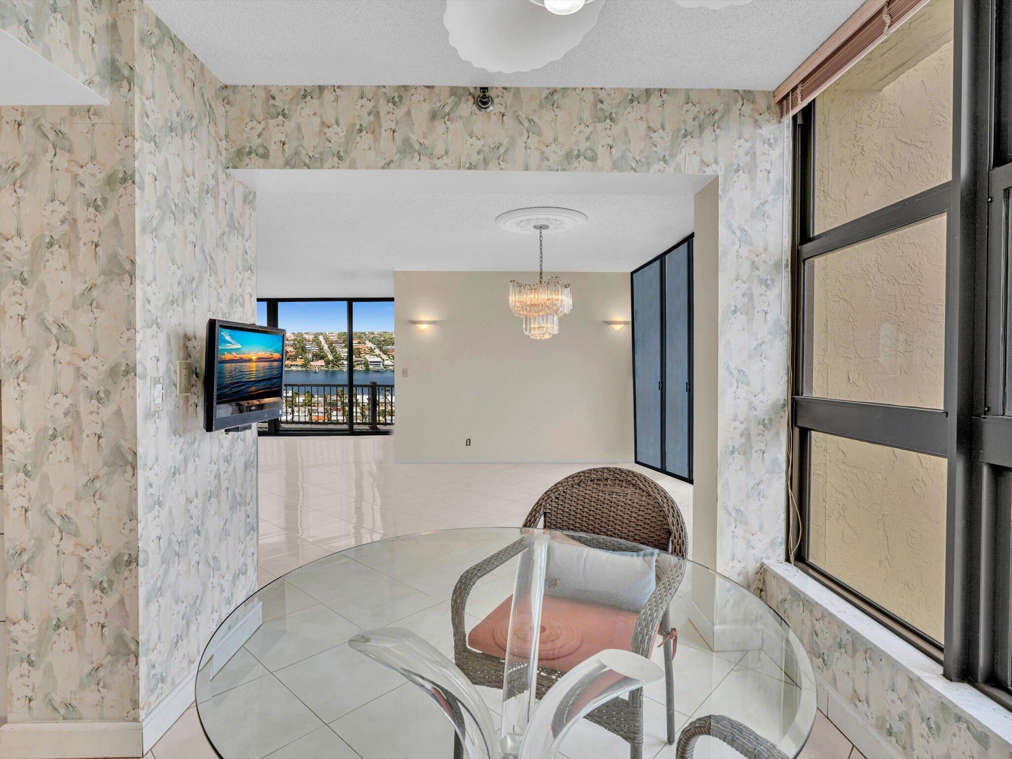 BRAEMAR ISLE CONDO - Residential