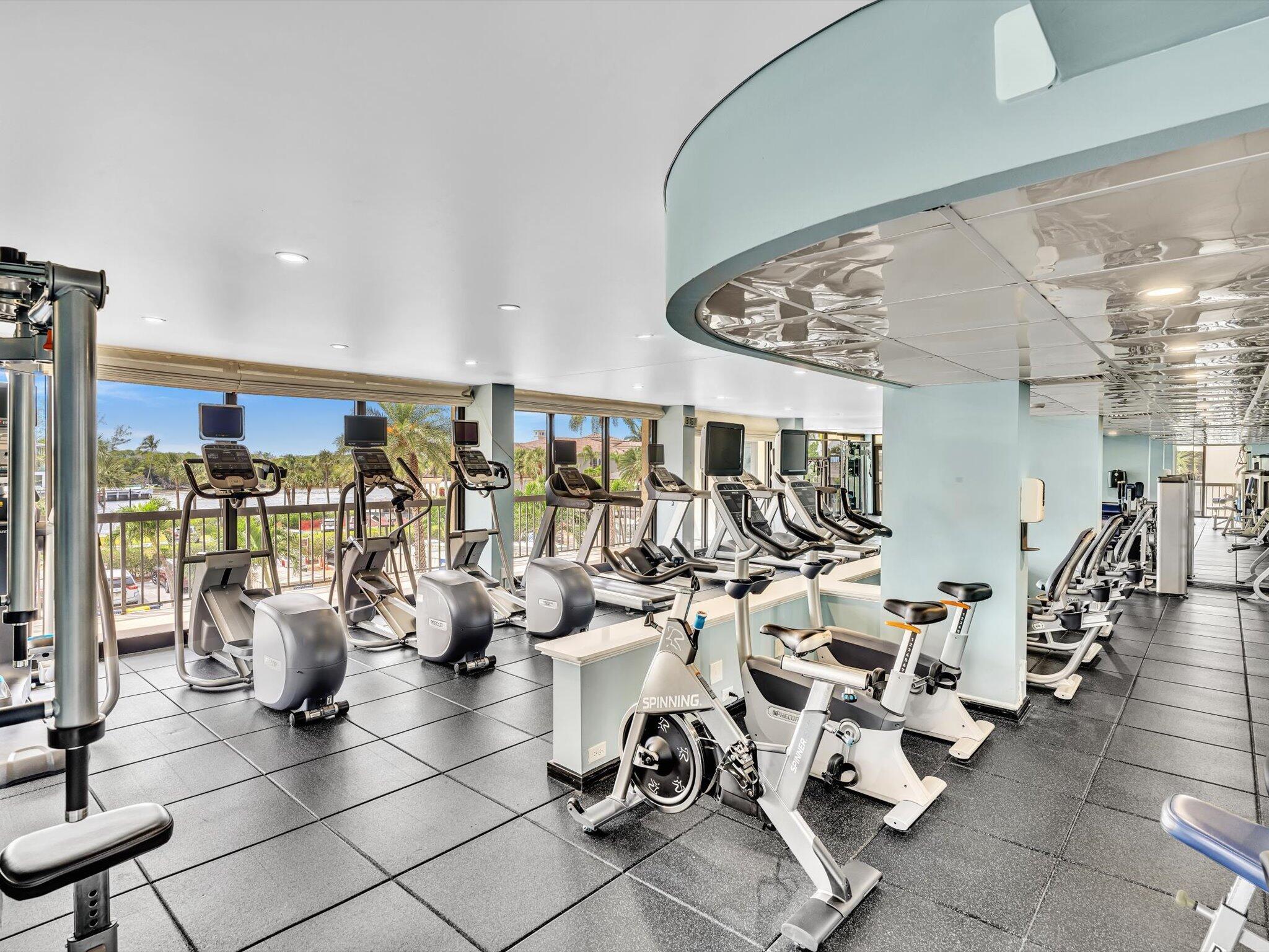 BRAEMAR ISLE CONDO - Residential