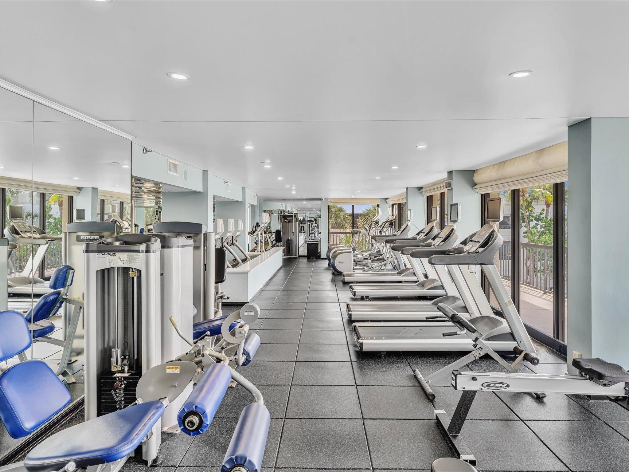 BRAEMAR ISLE CONDO - Residential