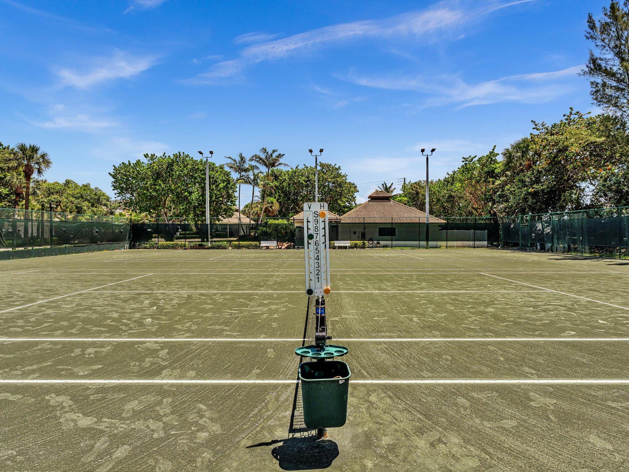 BRAEMAR ISLE CONDO - Residential