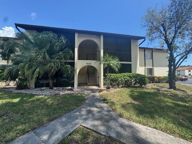 Beautiful 2-Bedroom, 2-Bathroom Condo in Gated CommunityThis well-maintained condo offers a spacious layout and a modern kitchen featuring granite countertops. Additional conveniences include an in-unit washer and dryer.Located within a secure gated community, residents have access to a variety of amenities, including a swimming pool, tennis courts, clubhouse, playground, and bocce ball court.Ideally situated in a central location with easy access to major highways, shopping centers, and a wide range of dining options.Don't miss this opportunity--schedule your private showing today!