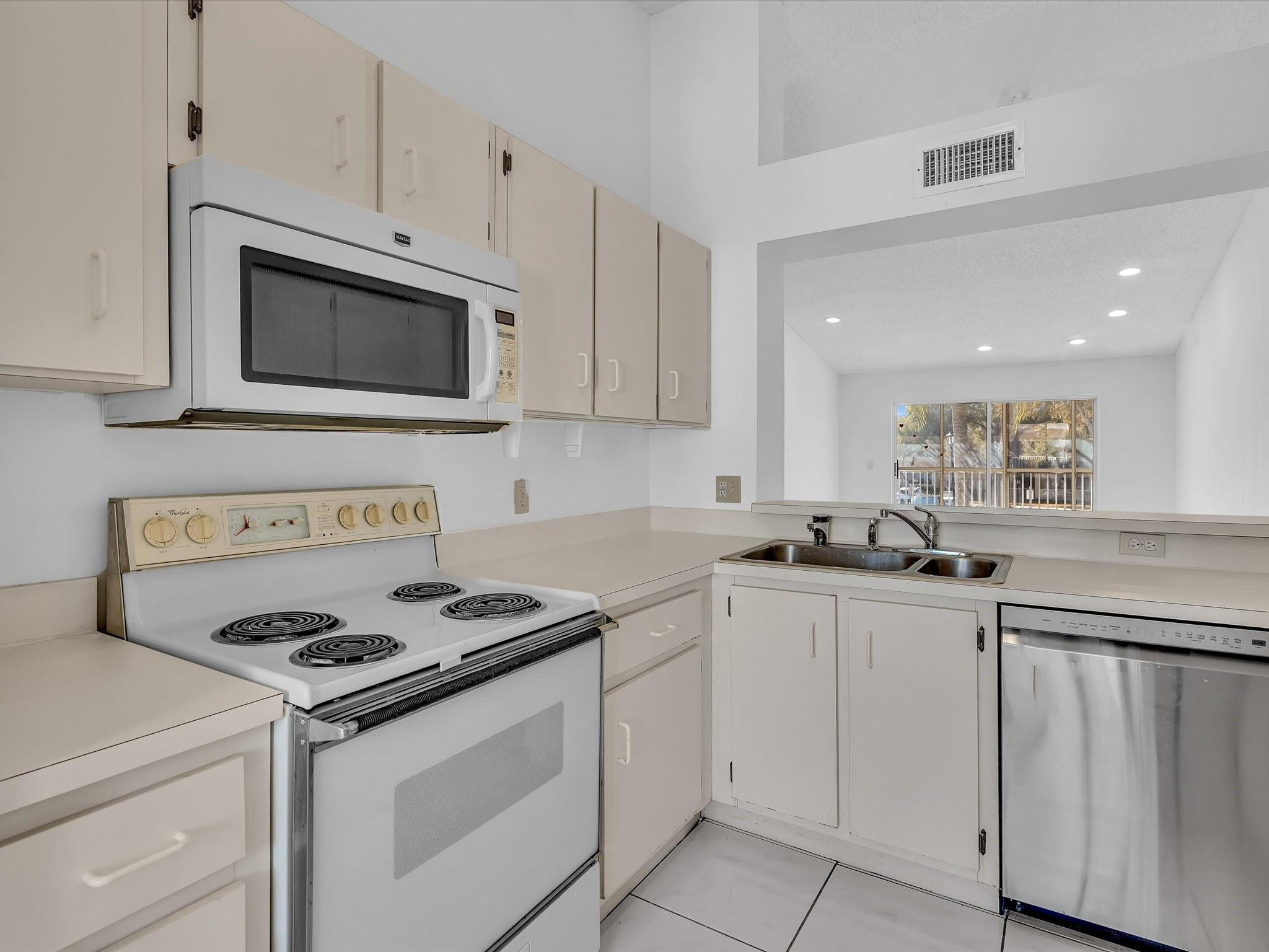 Kings Point, Trent - Residential