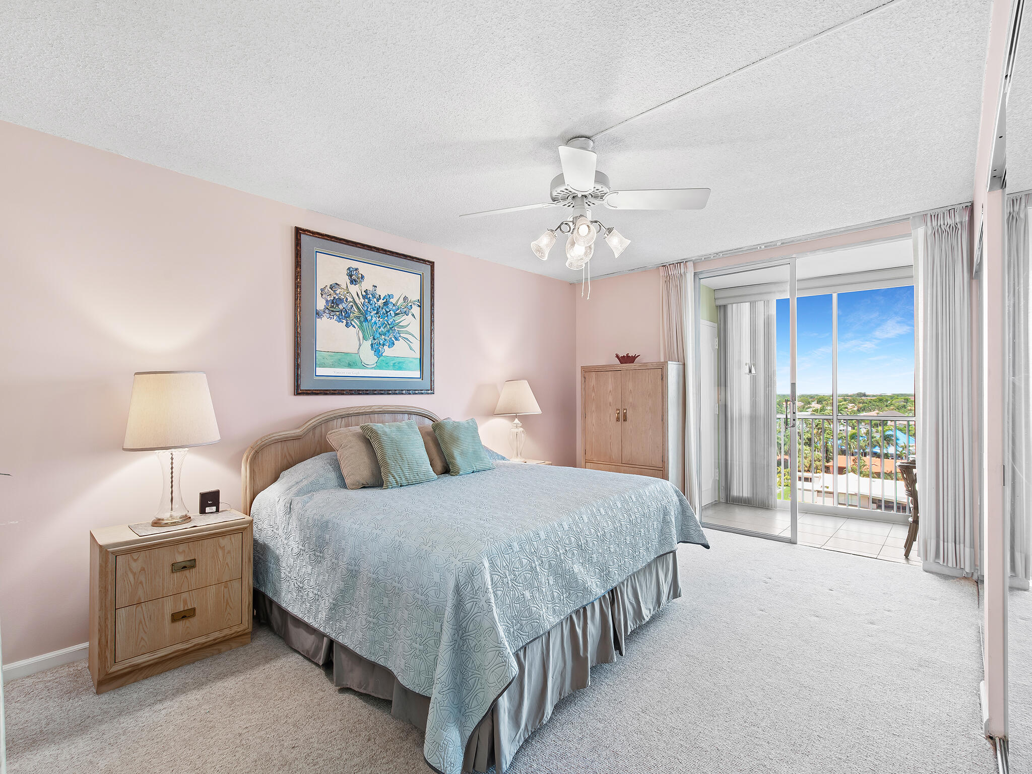 SEAGATE OF HIGHLAND CONDO - Residential
