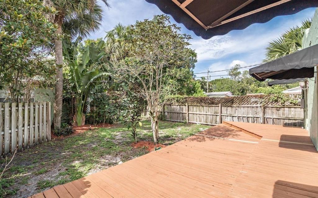 Photo of 622 Macy Street, West Palm Beach, FL 33405 (MLS # F10429657)