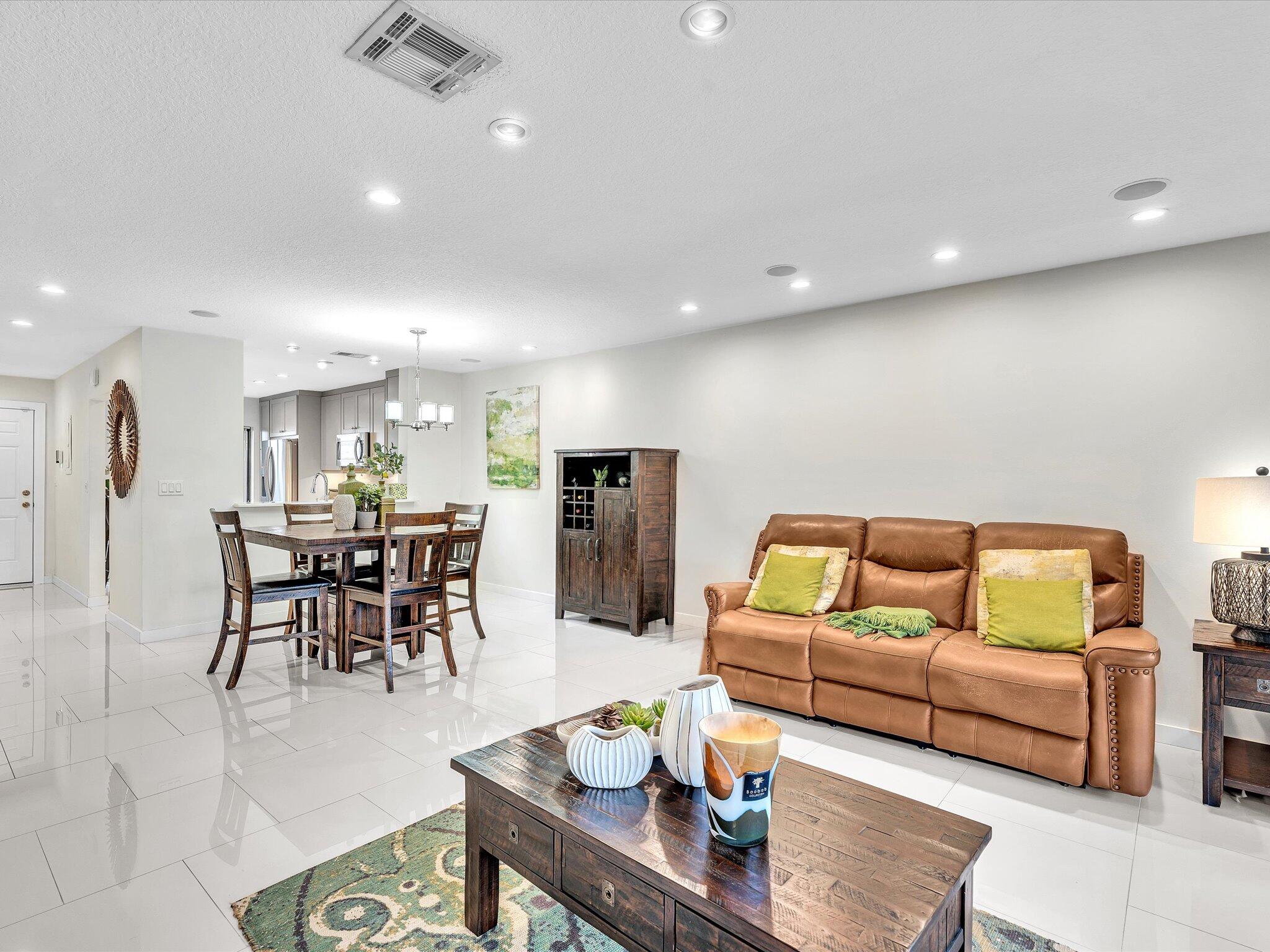 TARTAN COCONUT CREEK PHASE II - Residential