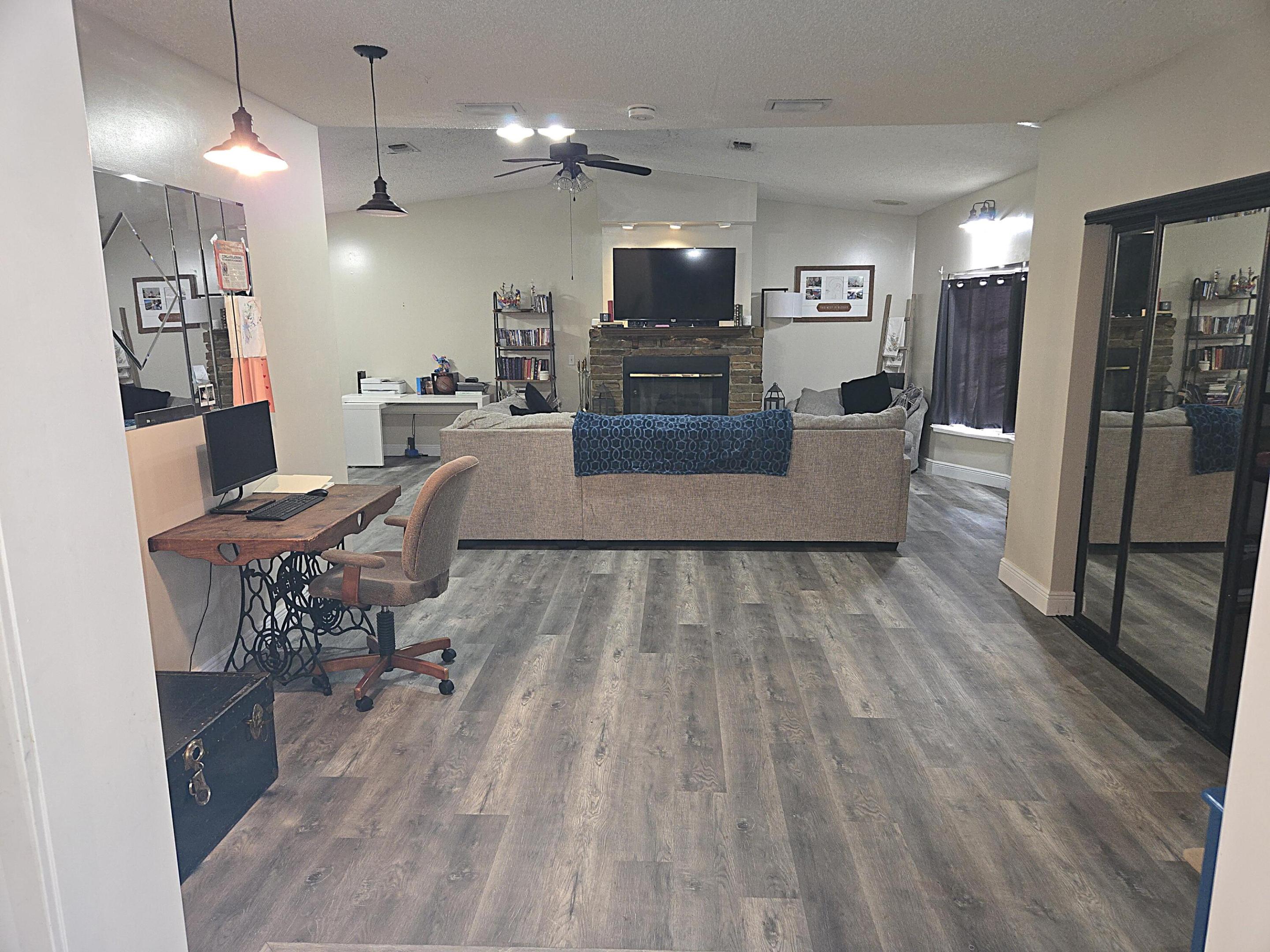 EPPERSON HEIGHTS - Residential