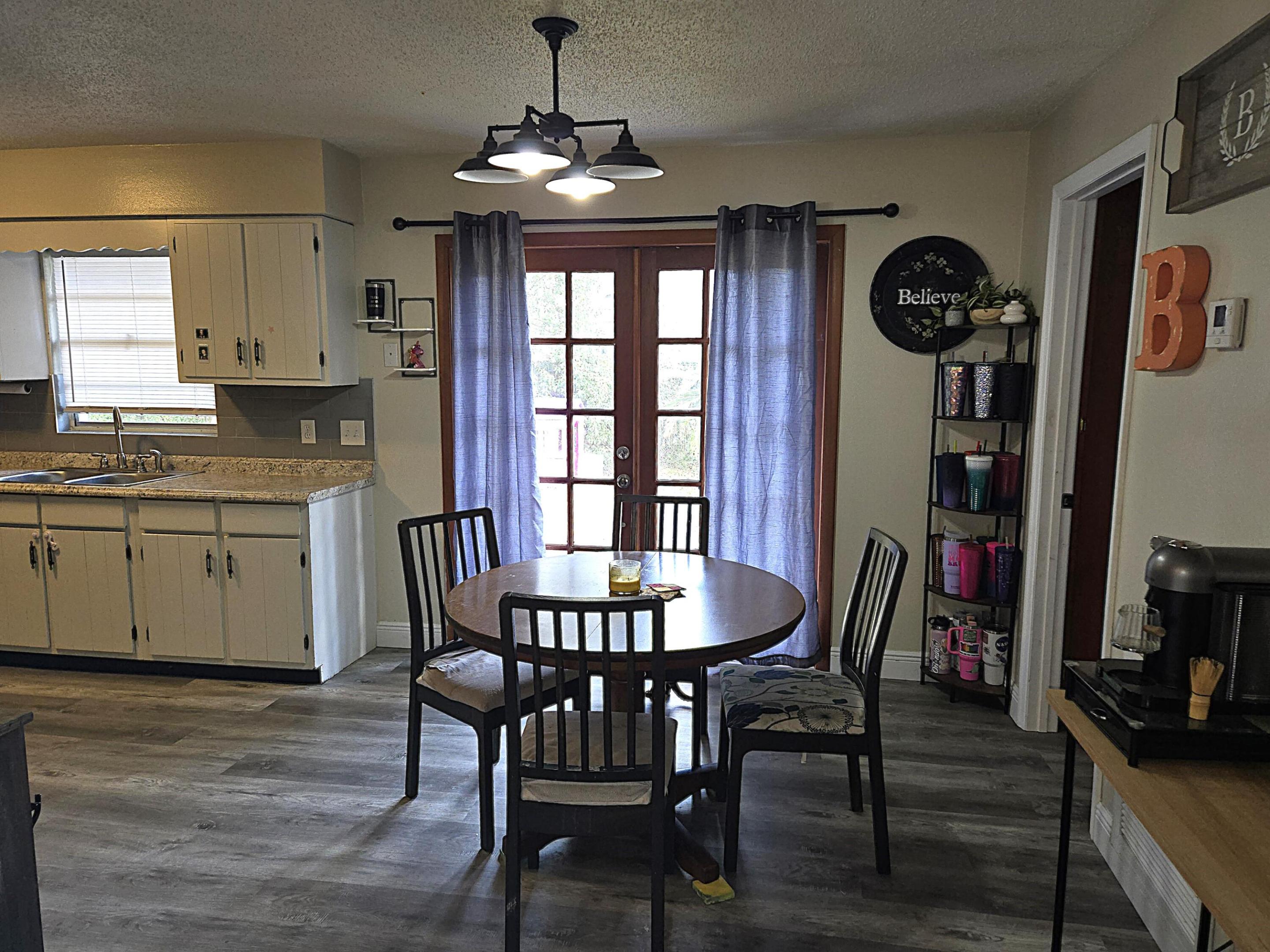 EPPERSON HEIGHTS - Residential