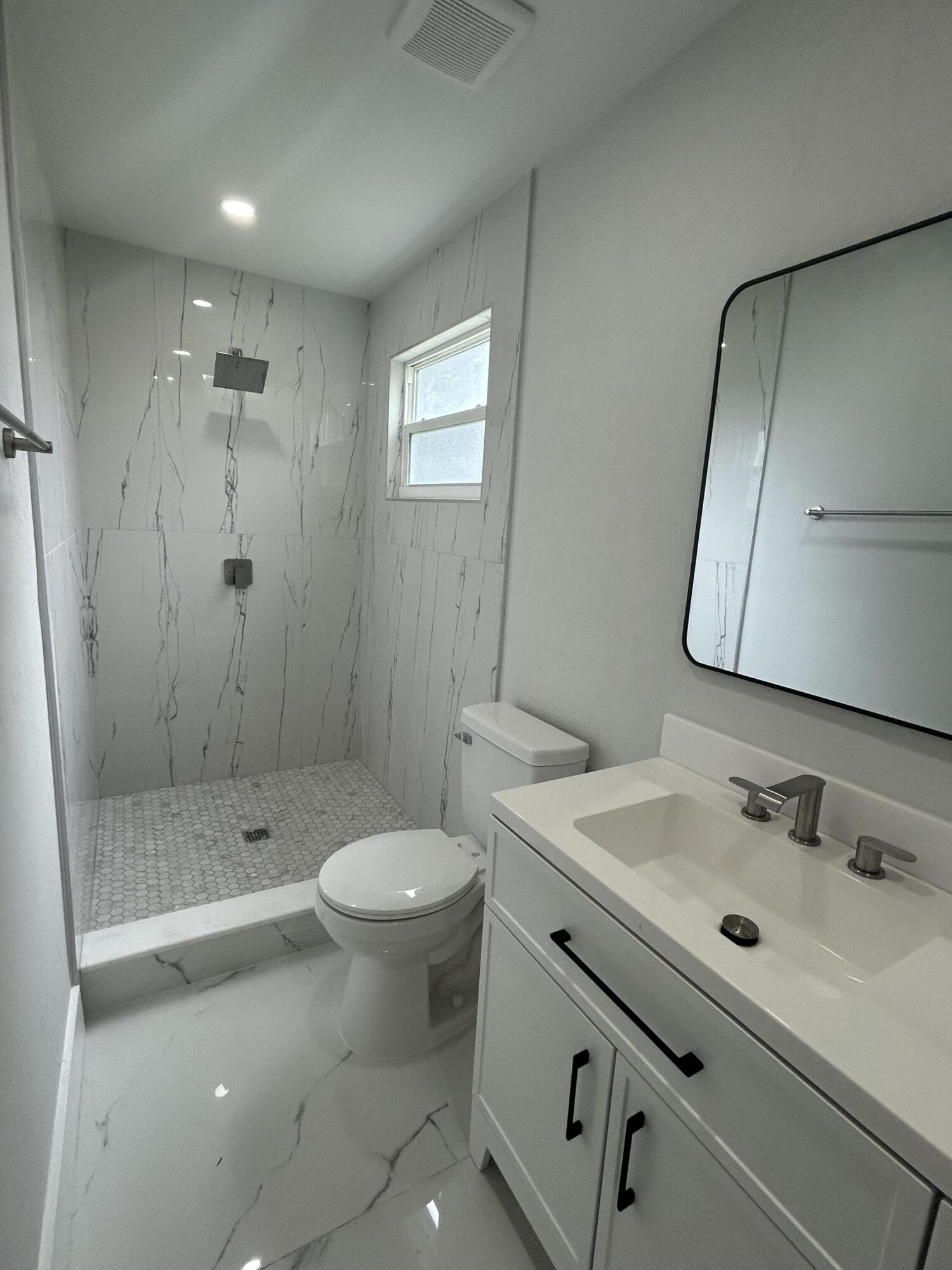 PARK MANOR 1 - Residential