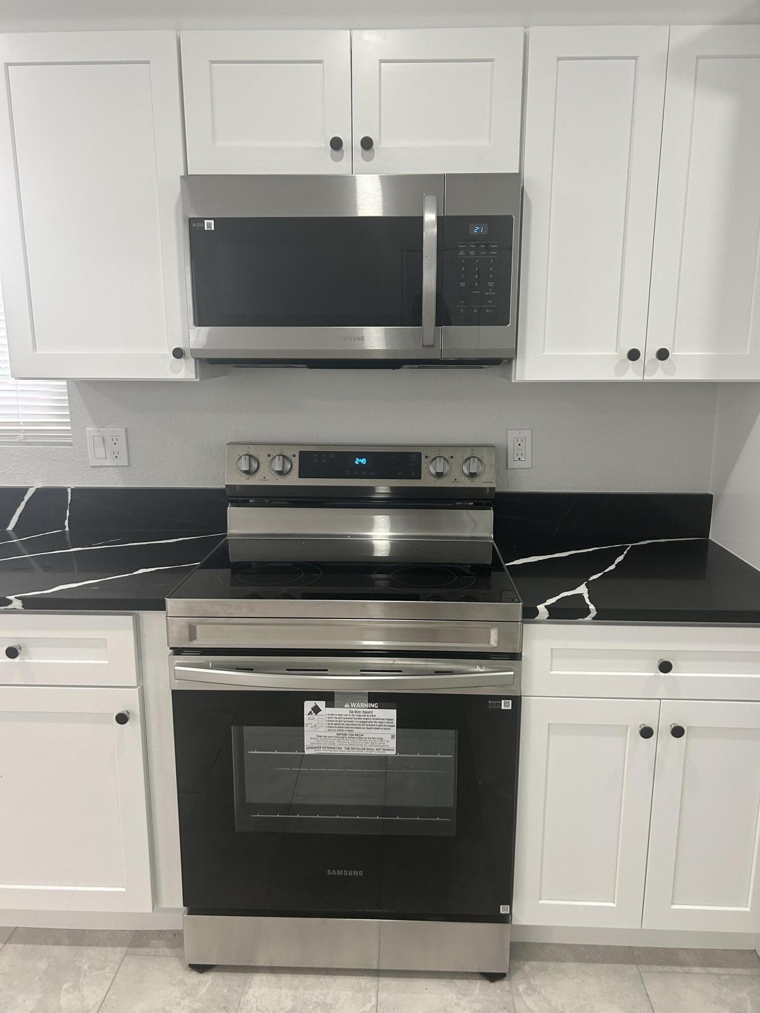 PARK MANOR 1 - Residential