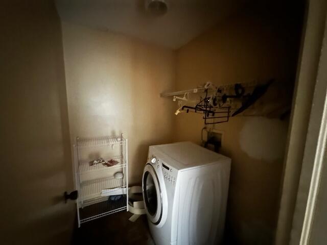 LONE PINE ESTATES 3 - Residential