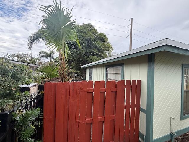 LONE PINE ESTATES 3 - Residential