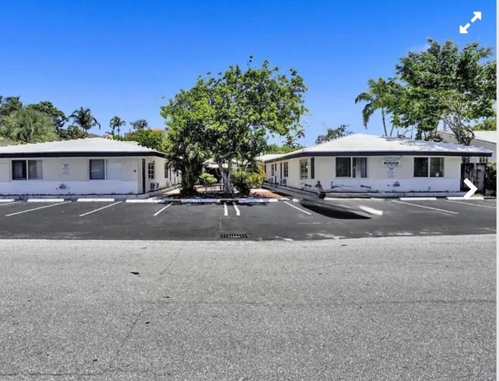 Photo of 820 NE 16th Avenue #10, Fort Lauderdale, FL 33304 (MLS # B26013664)