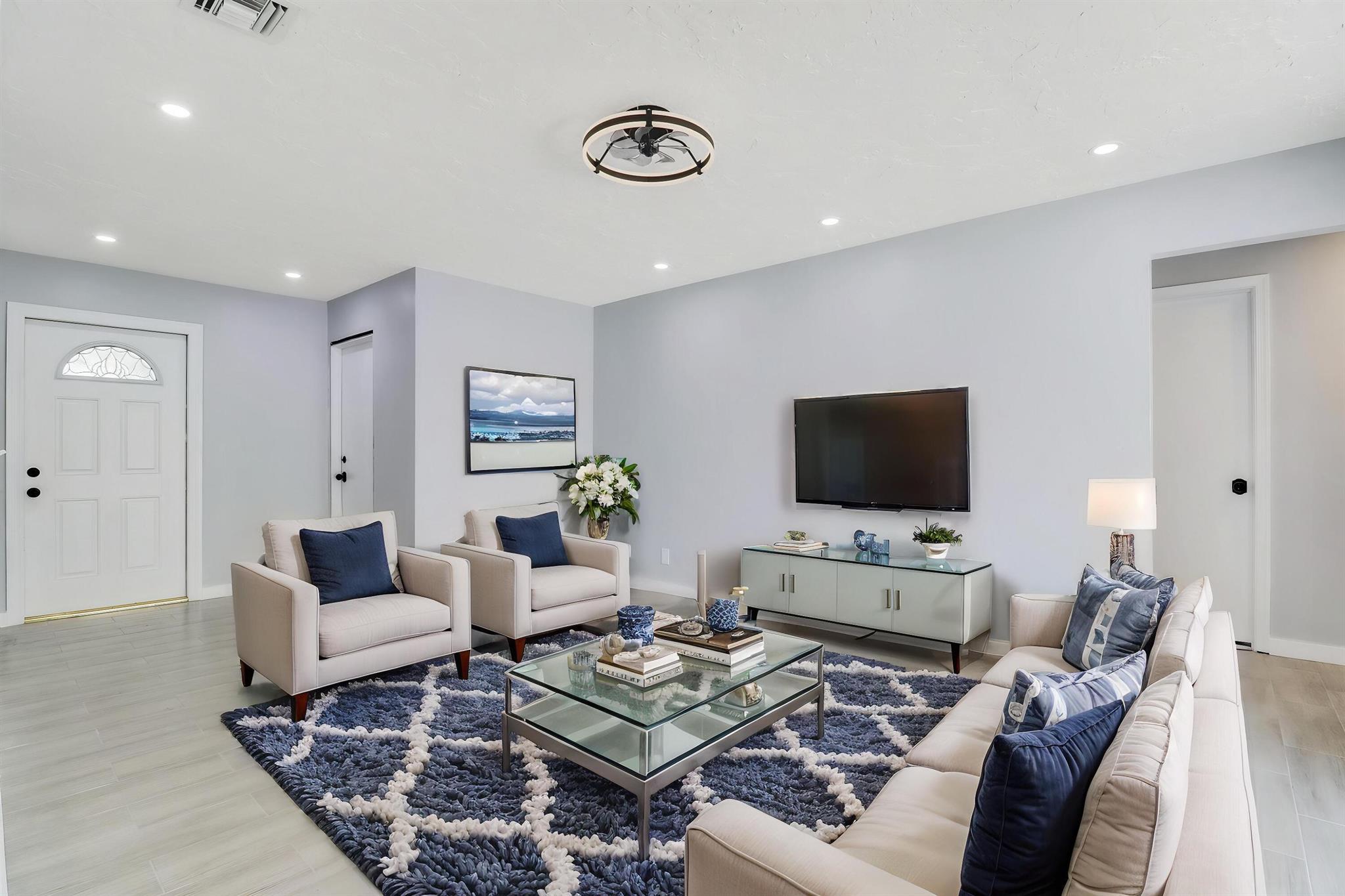 2732 Starwood Circle