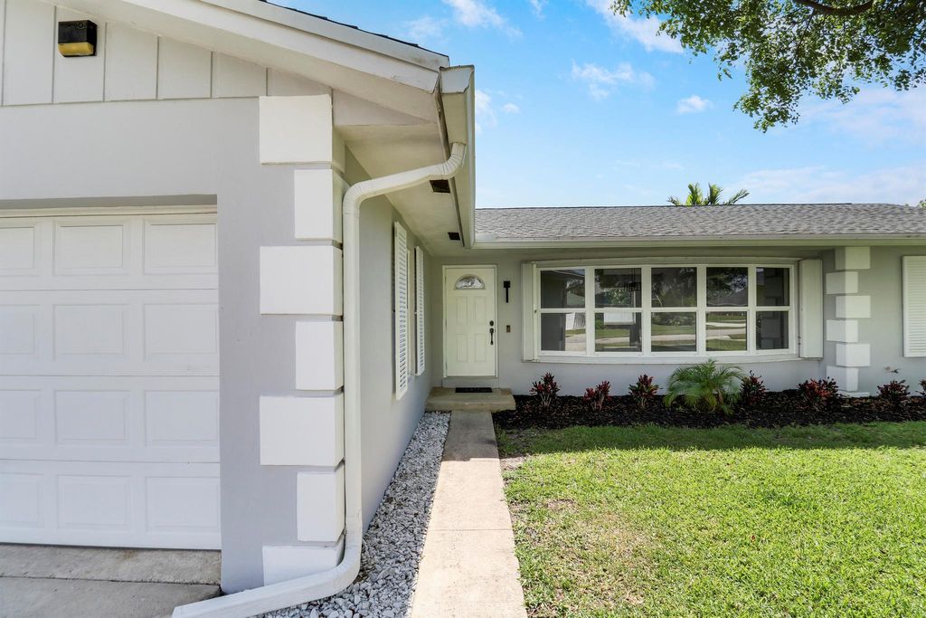 Photo of 2732 Starwood Circle, West Palm Beach, FL 33406 (MLS # R11090720)