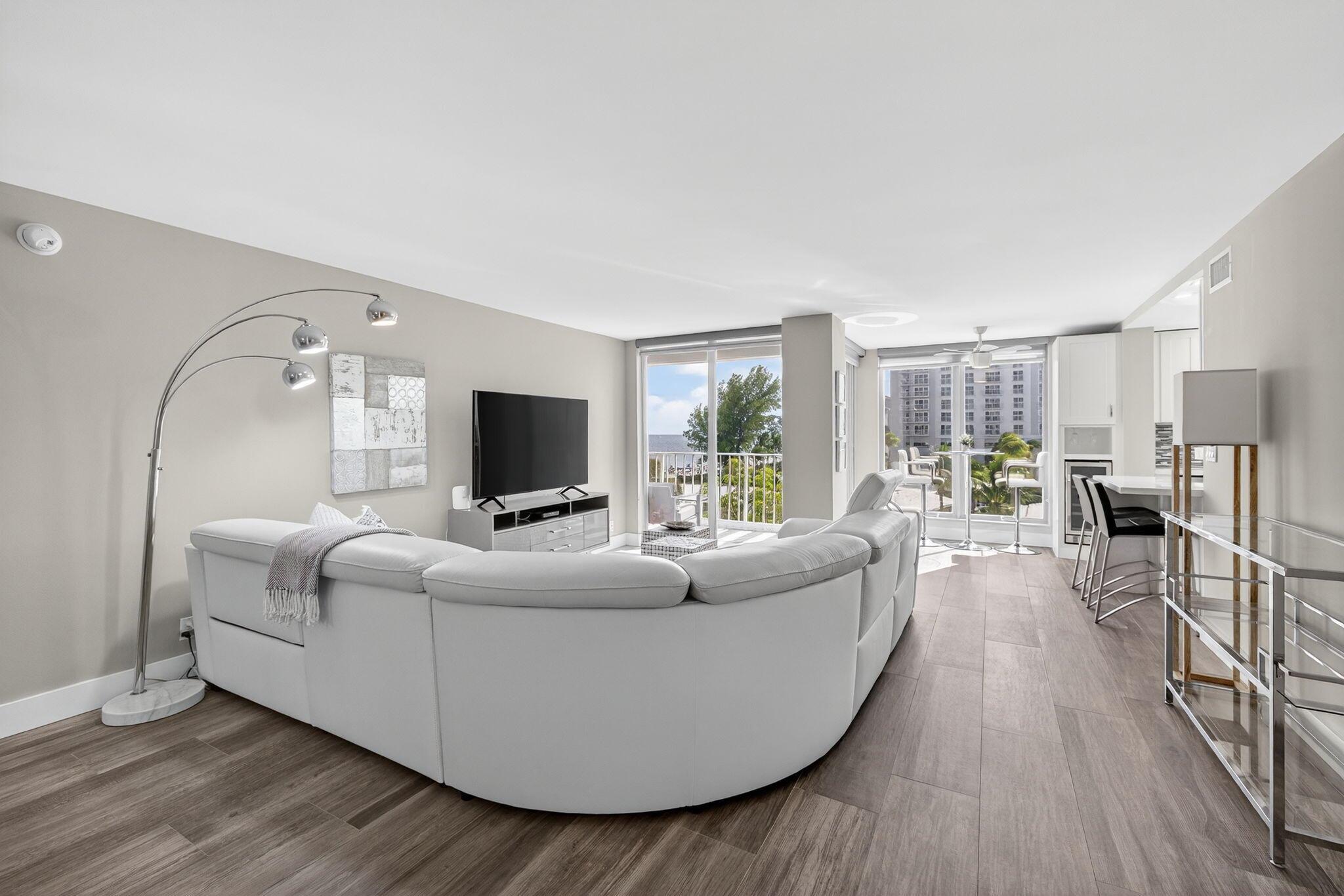 1010 S Ocean Boulevard 504