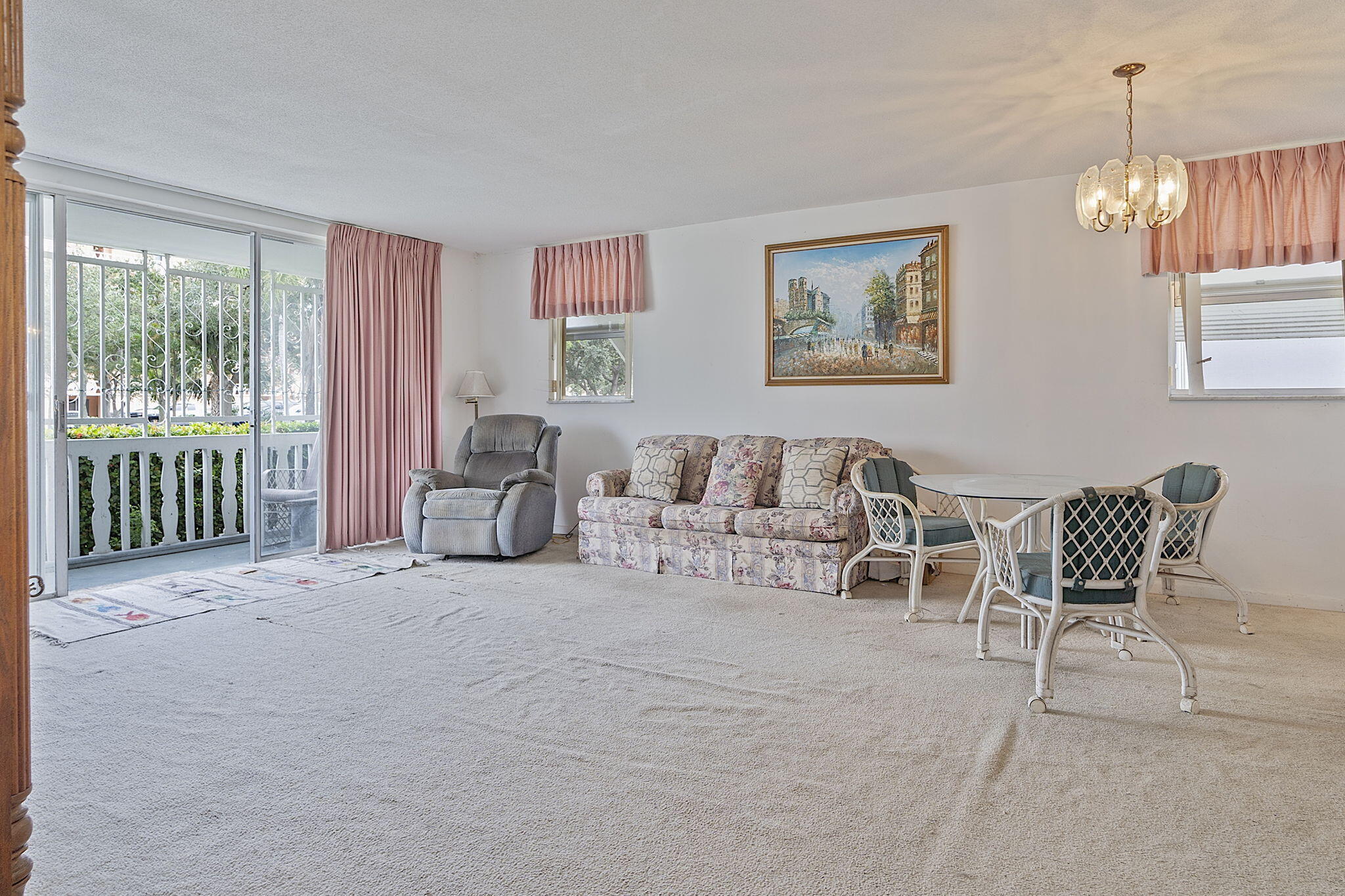 GOLD COAST TOWERS CONDO - Residential