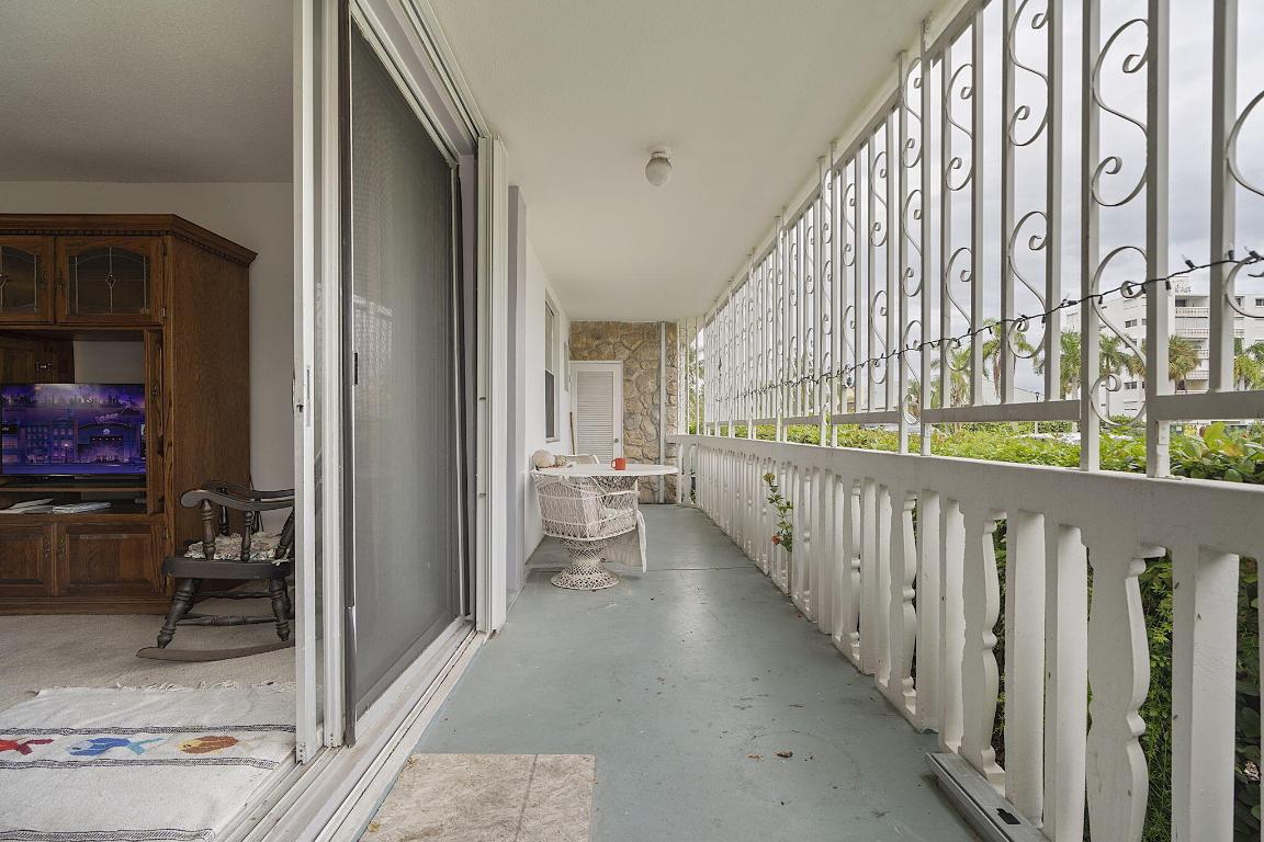 GOLD COAST TOWERS CONDO - Residential