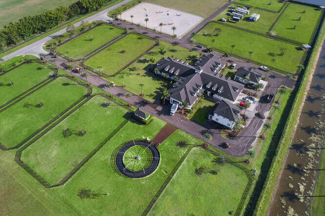 WELLINGTON PRESERVE - Residential