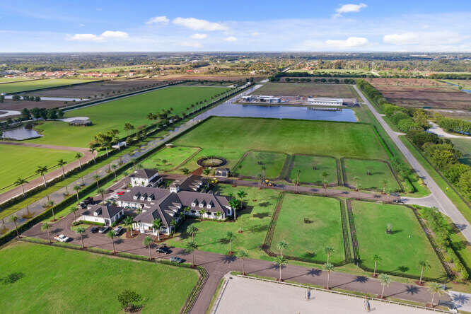 WELLINGTON PRESERVE - Residential