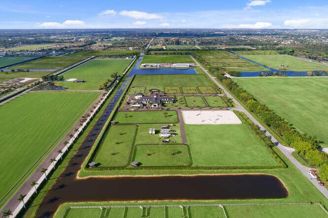 WELLINGTON PRESERVE - Residential