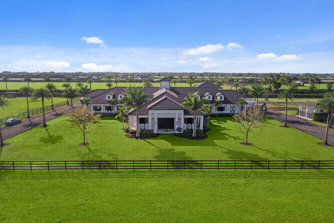 WELLINGTON PRESERVE - Residential