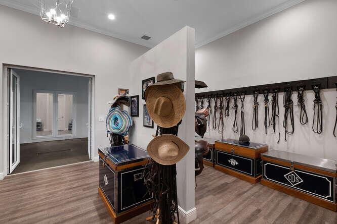 WELLINGTON PRESERVE - Residential