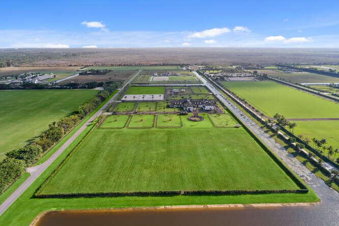 WELLINGTON PRESERVE - Residential